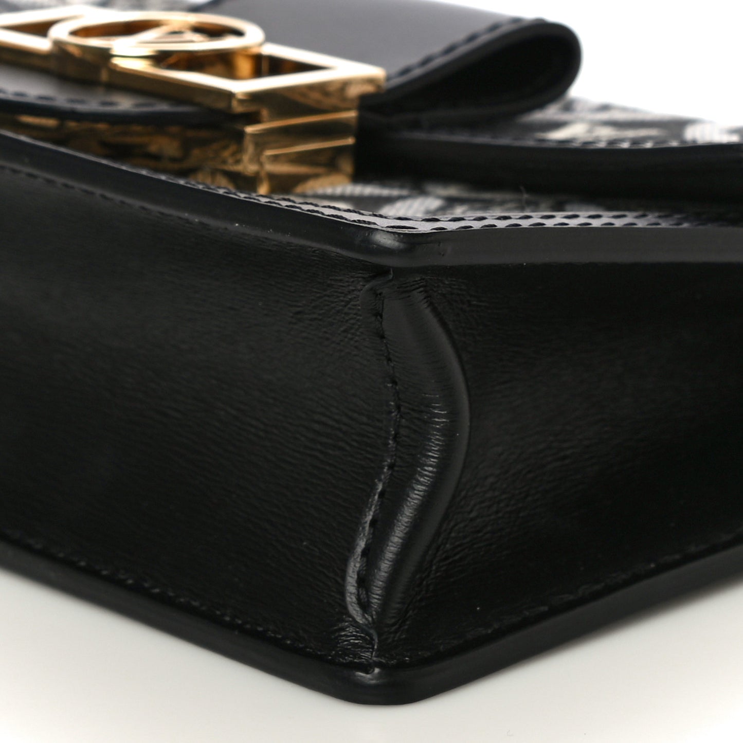 Jacquard Since 1854 Dauphine Chain Wallet Grey