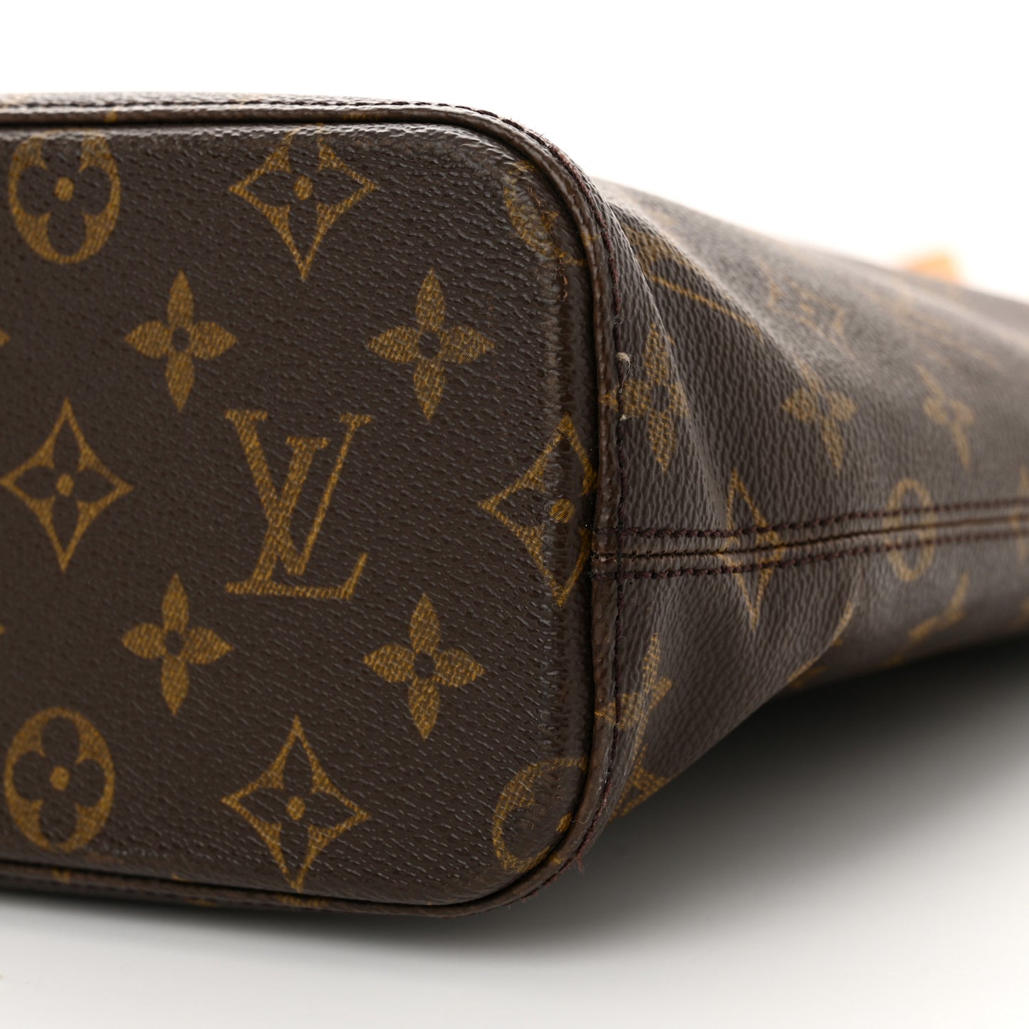Monogram Luco