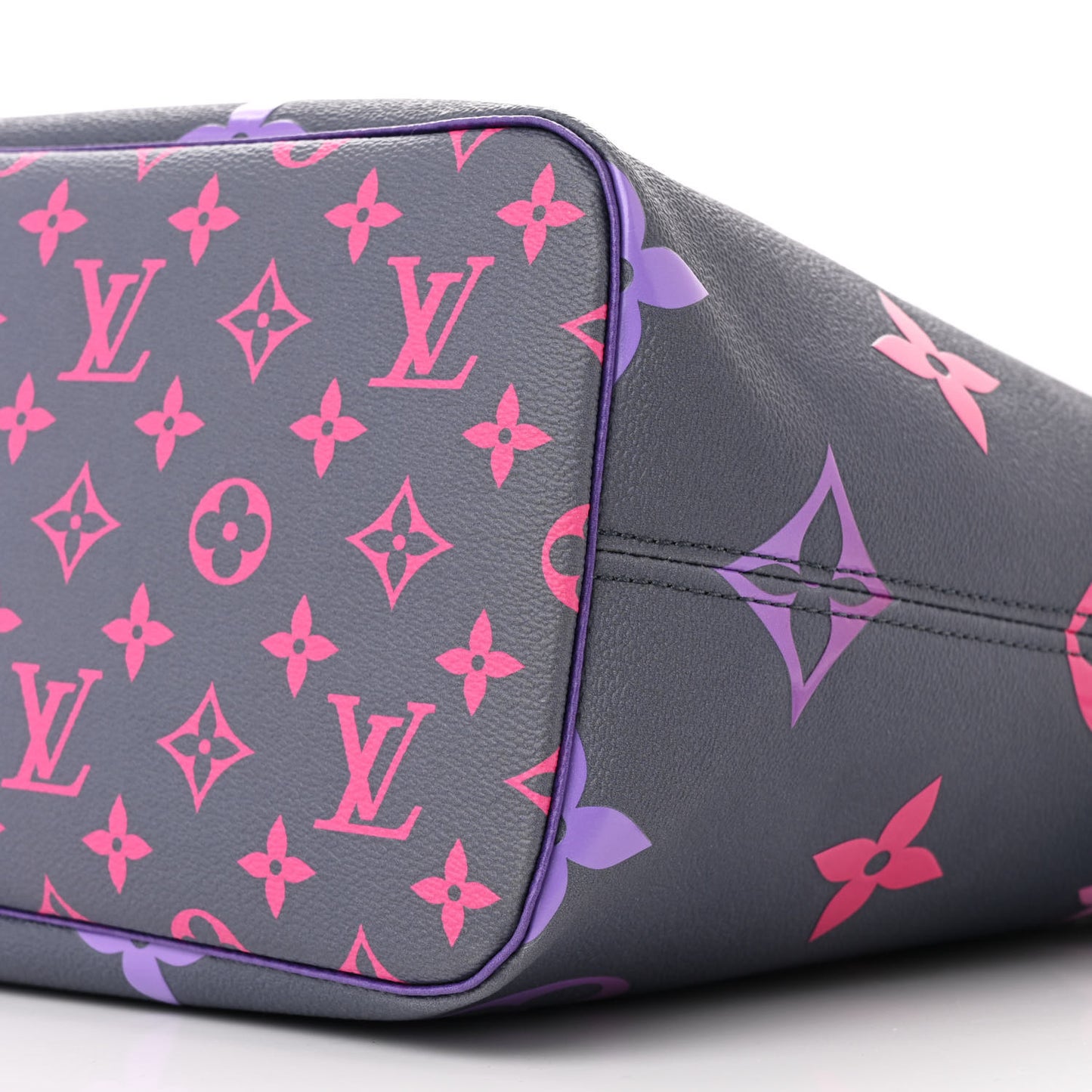 Monogram Giant Spring In The City Neverfull MM Midnight Fuchsia