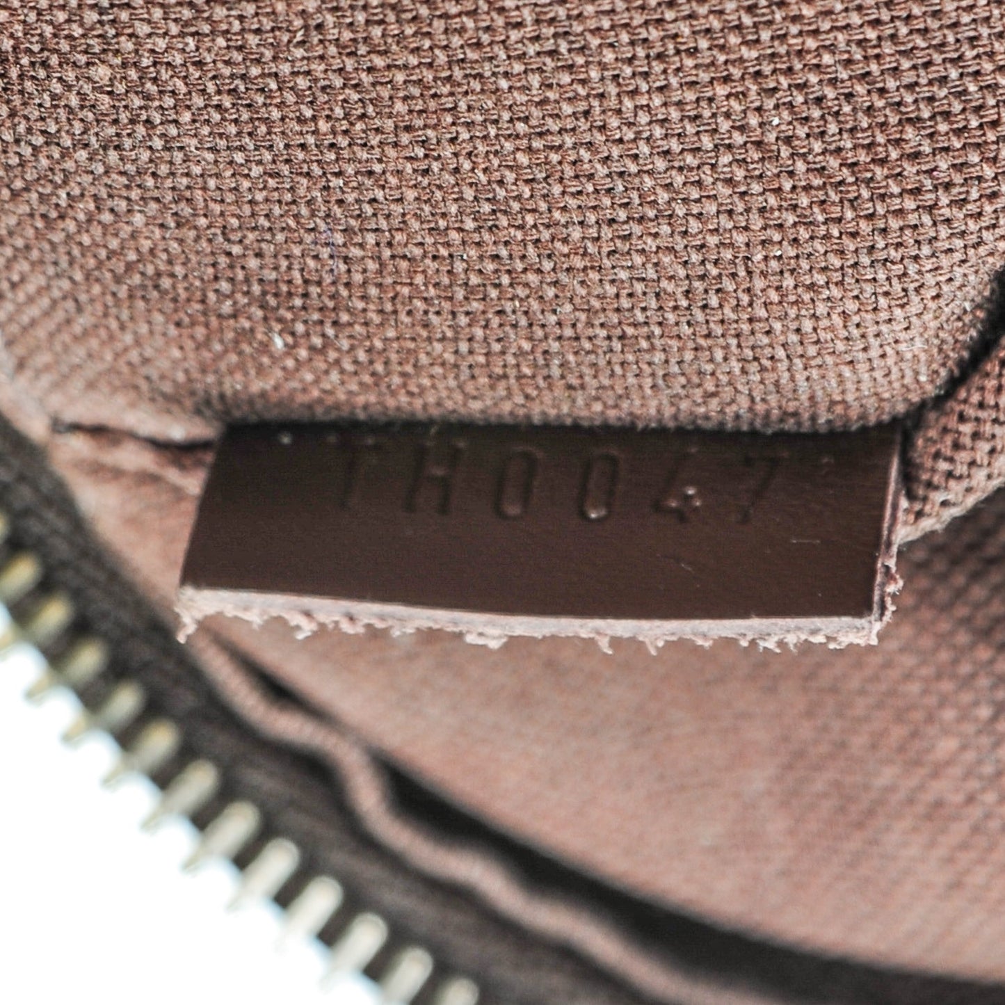 Damier Ebene Pochette Billets Macao