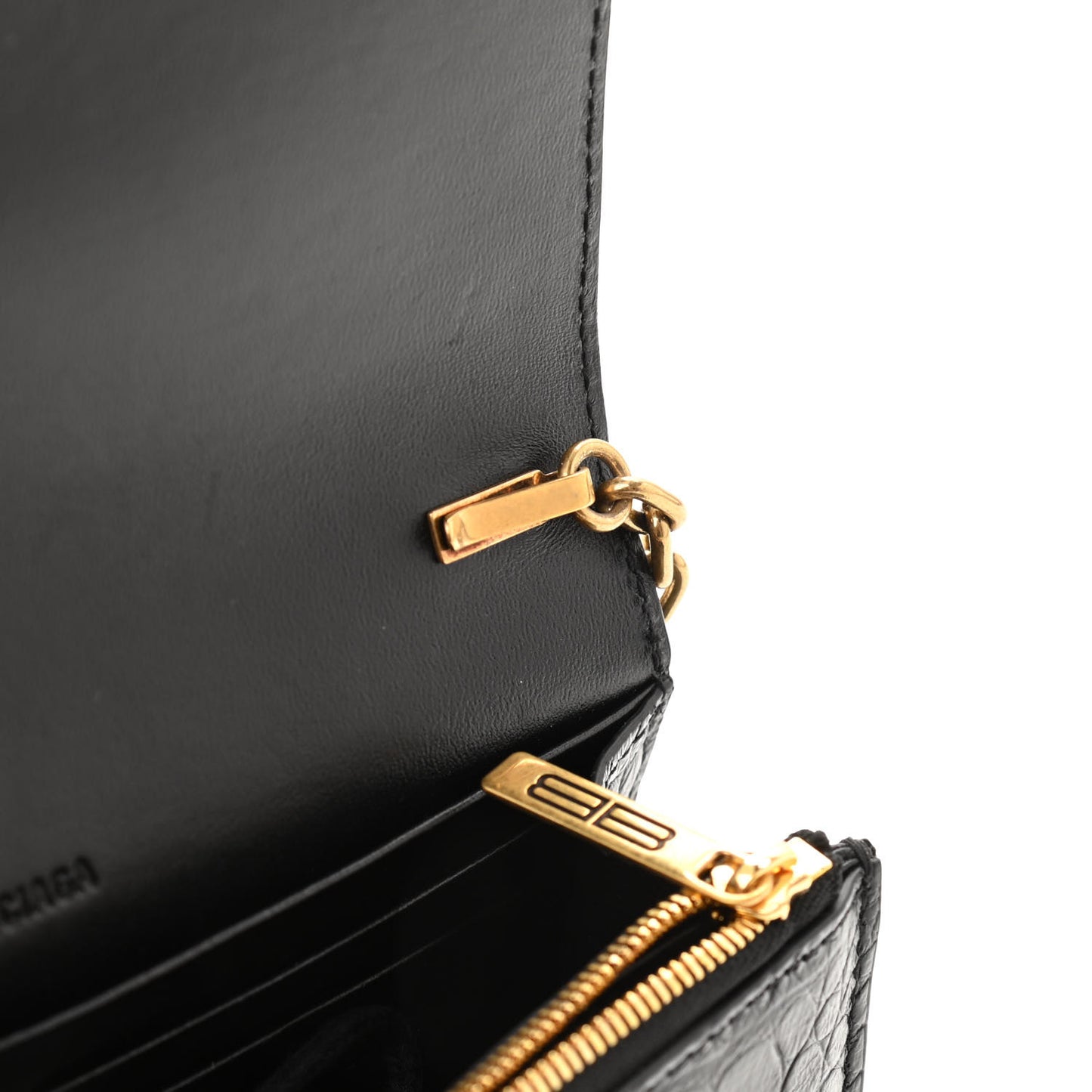 Extra Supple Calfskin Crocodile Embossed Gossip Wallet On Chain Black