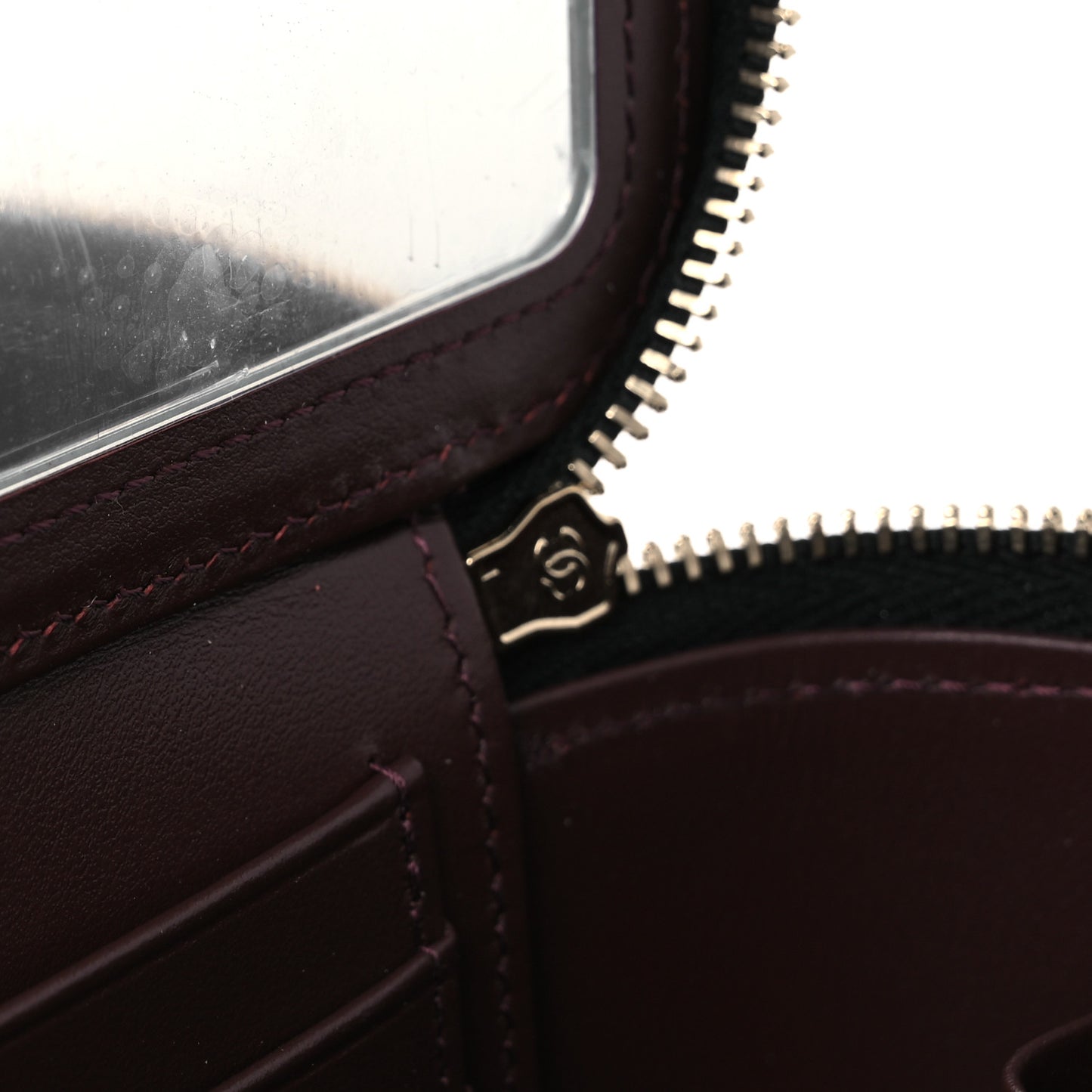 Caviar Quilted Small Vanity Case With Chain Black Black