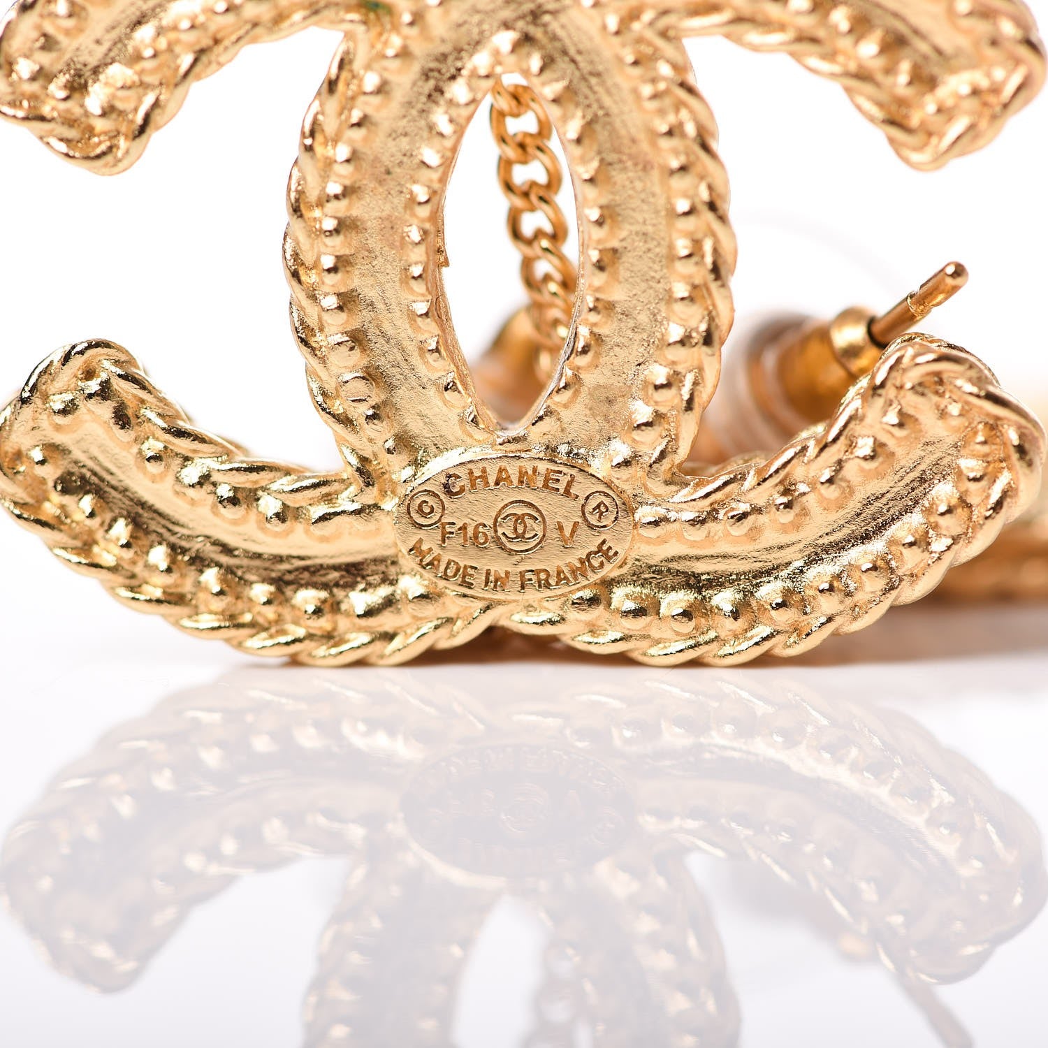 Chanel CC Drop Earrings Matte Gold 4 of 5