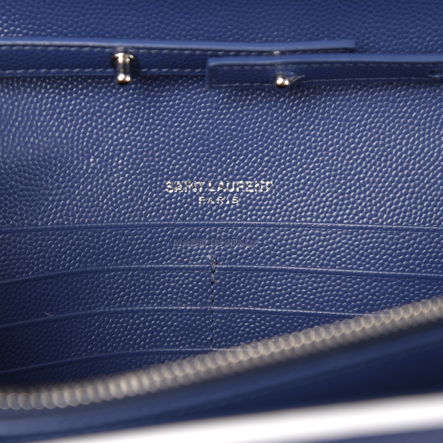 Saint Laurent Grain De Poudre Matelasse Monogram Chain Wallet Denim Bianco Ottico 6 of 9