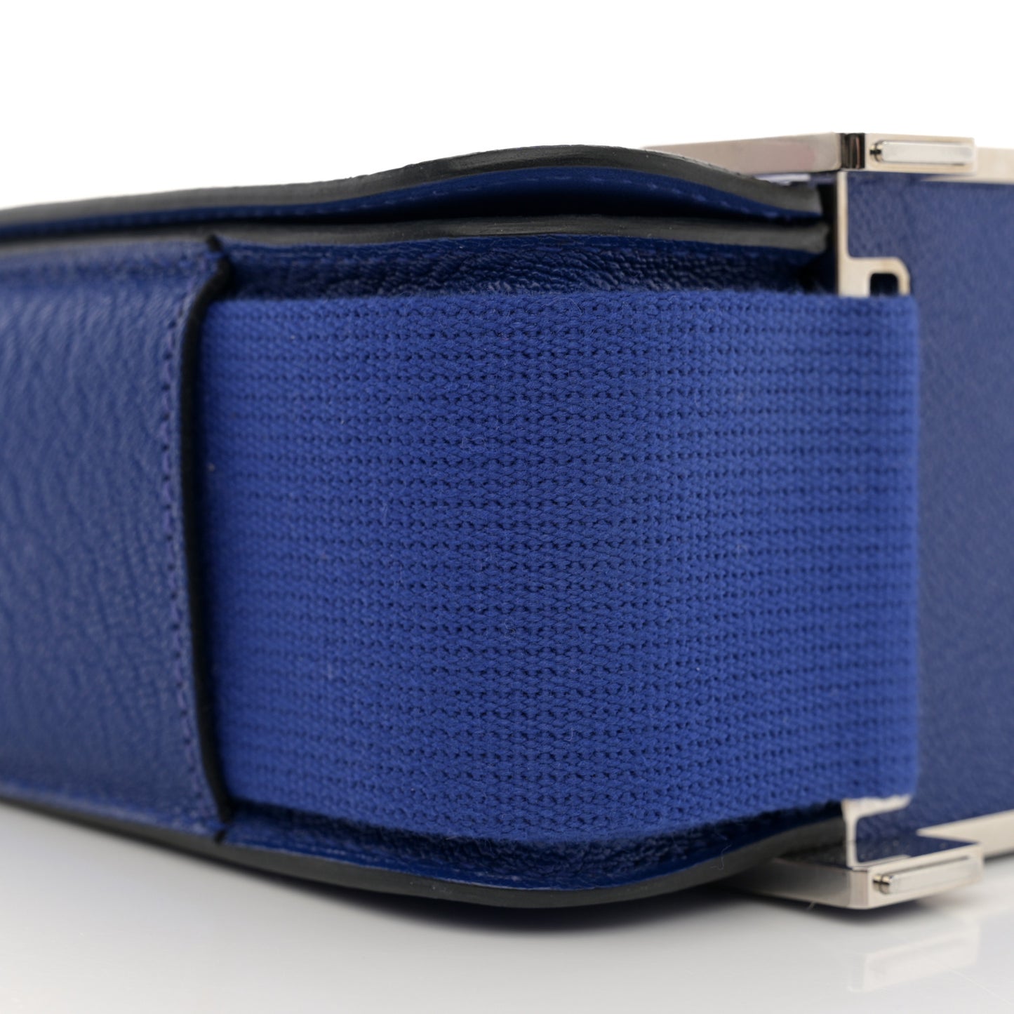 Chevre Mysore Geta Bleu Electrique