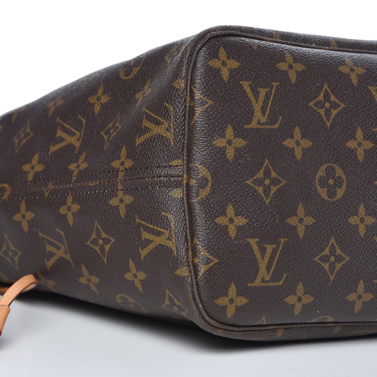 Louis Vuitton Monogram Neverfull MM 8 of 18