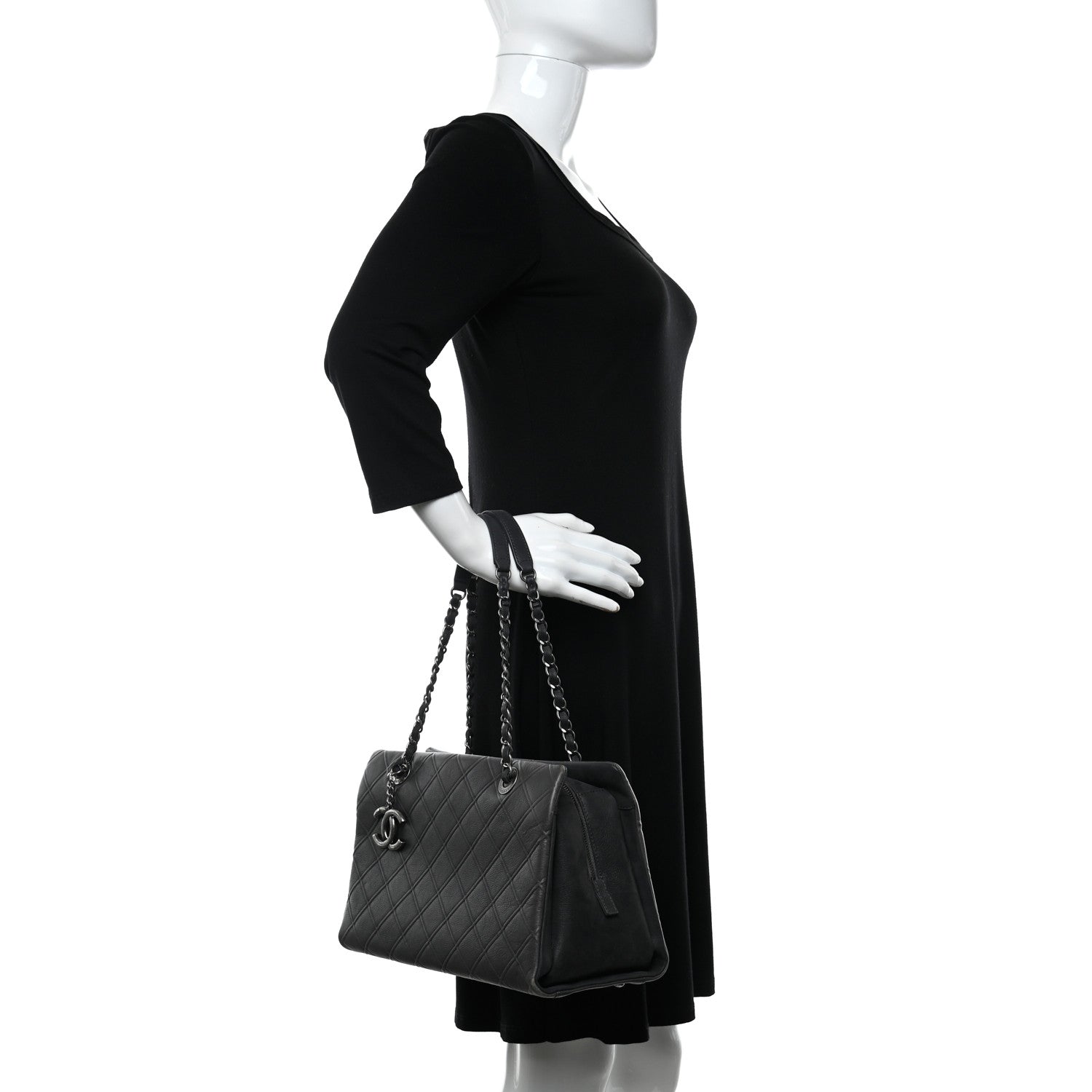 Chanel Calfskin Diamond Embossed Large CC Zip Shopping Tote Grey 2 of 12
