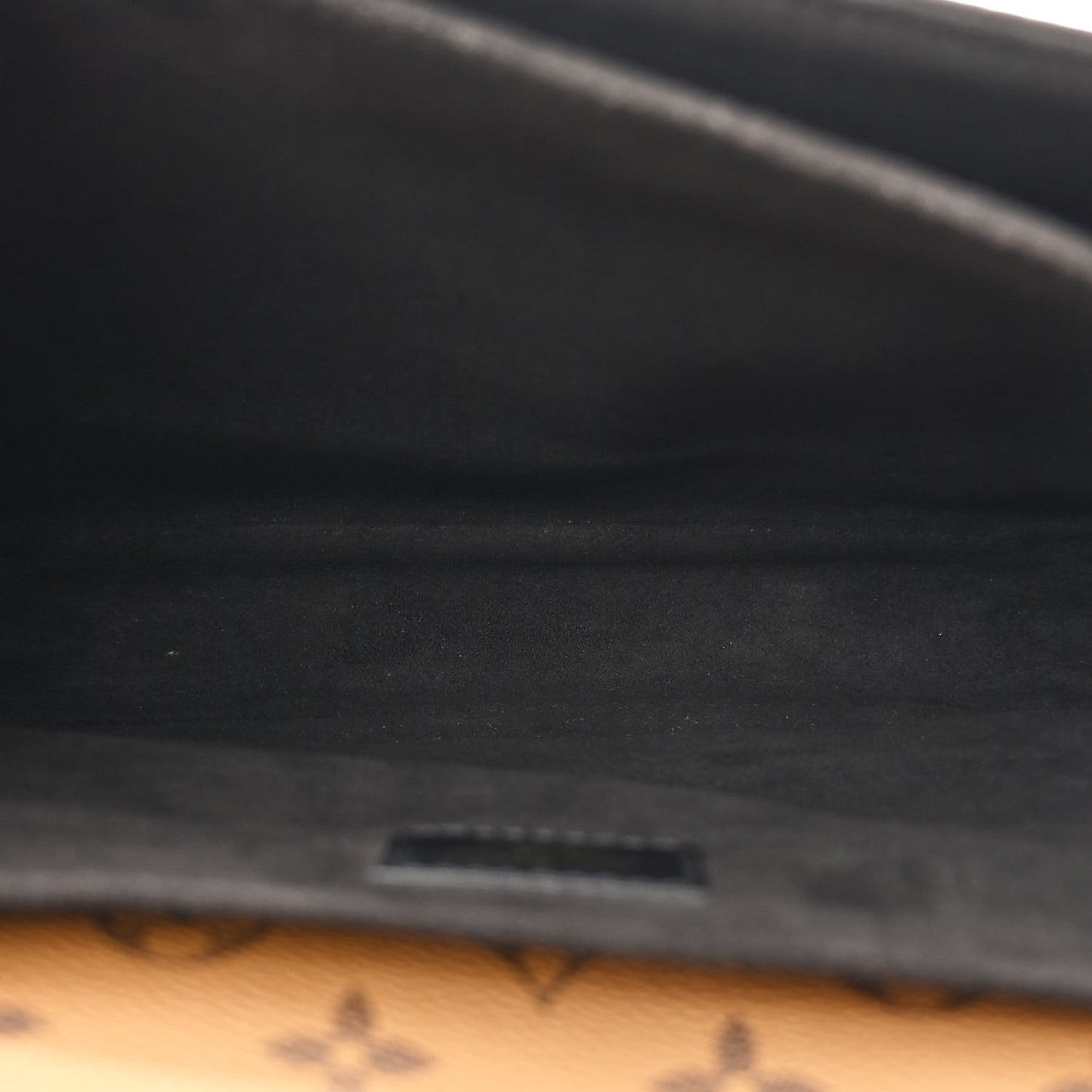 Reverse Monogram Pochette Metis