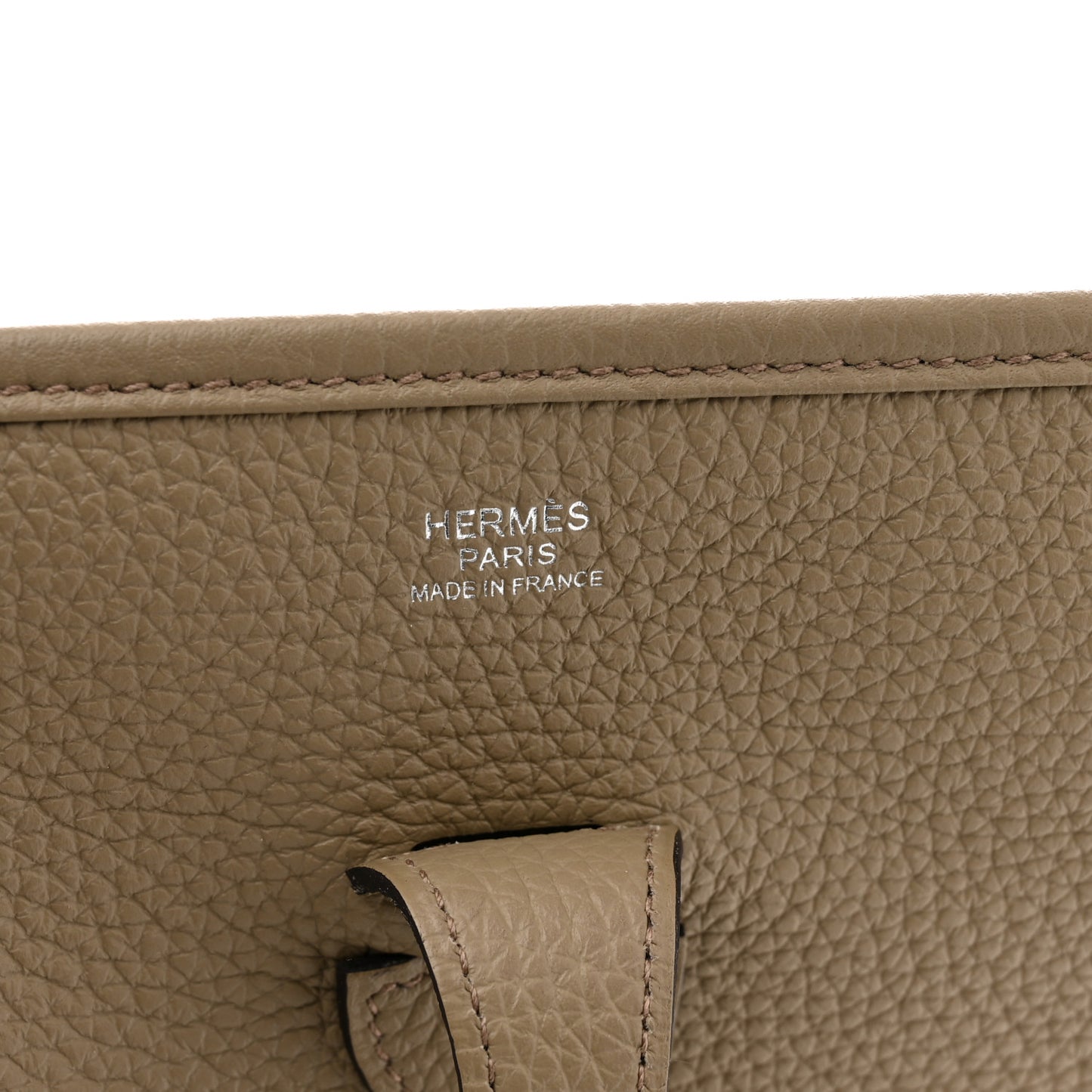 Taurillon Clemence Evelyne III PM Beige Marfa