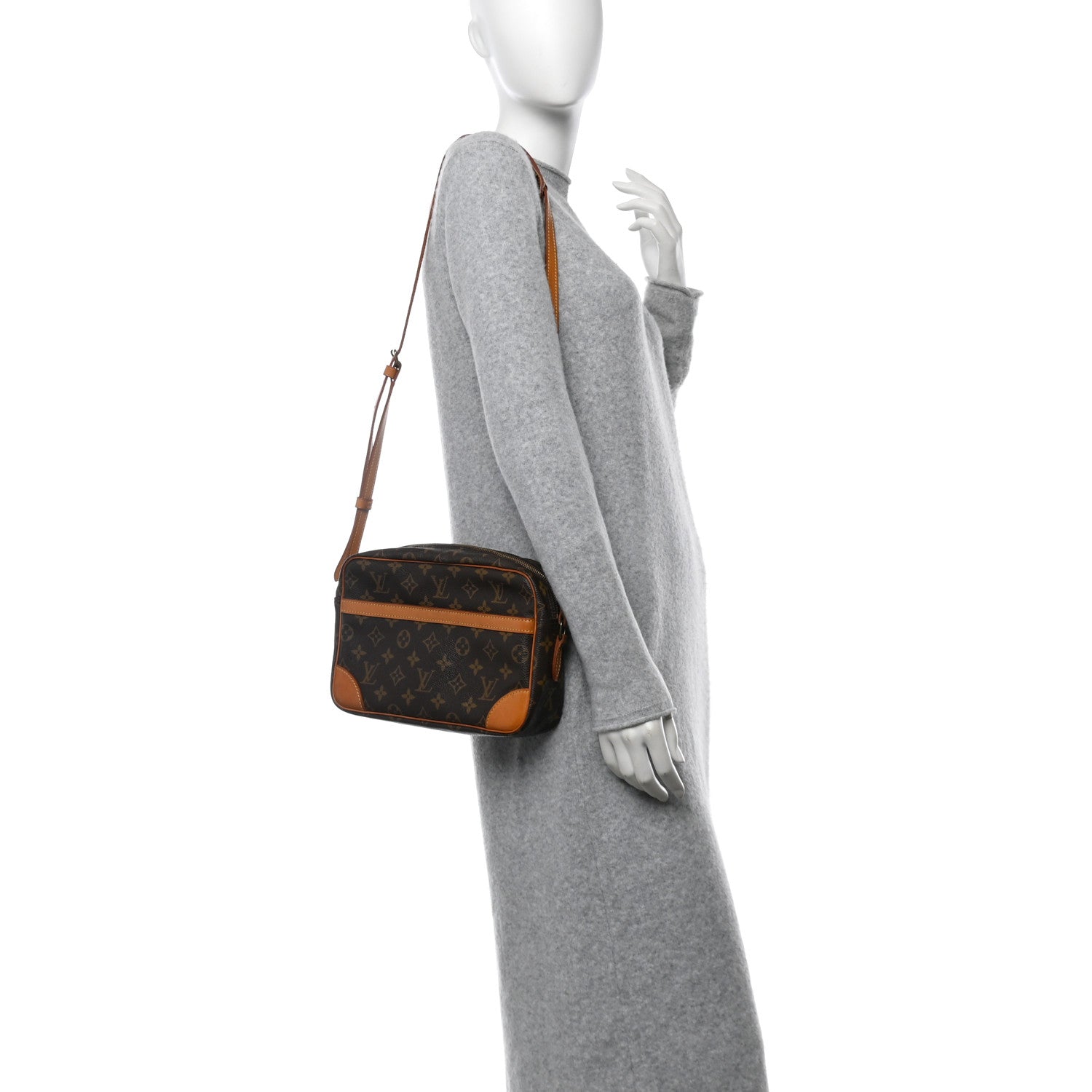 Louis Vuitton Monogram Trocadero 27 2 of 14