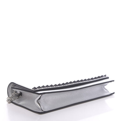 Valentino Garavani Metallic Calfskin Rockstud No Limit Wallet On Chain Silver 4 of 10