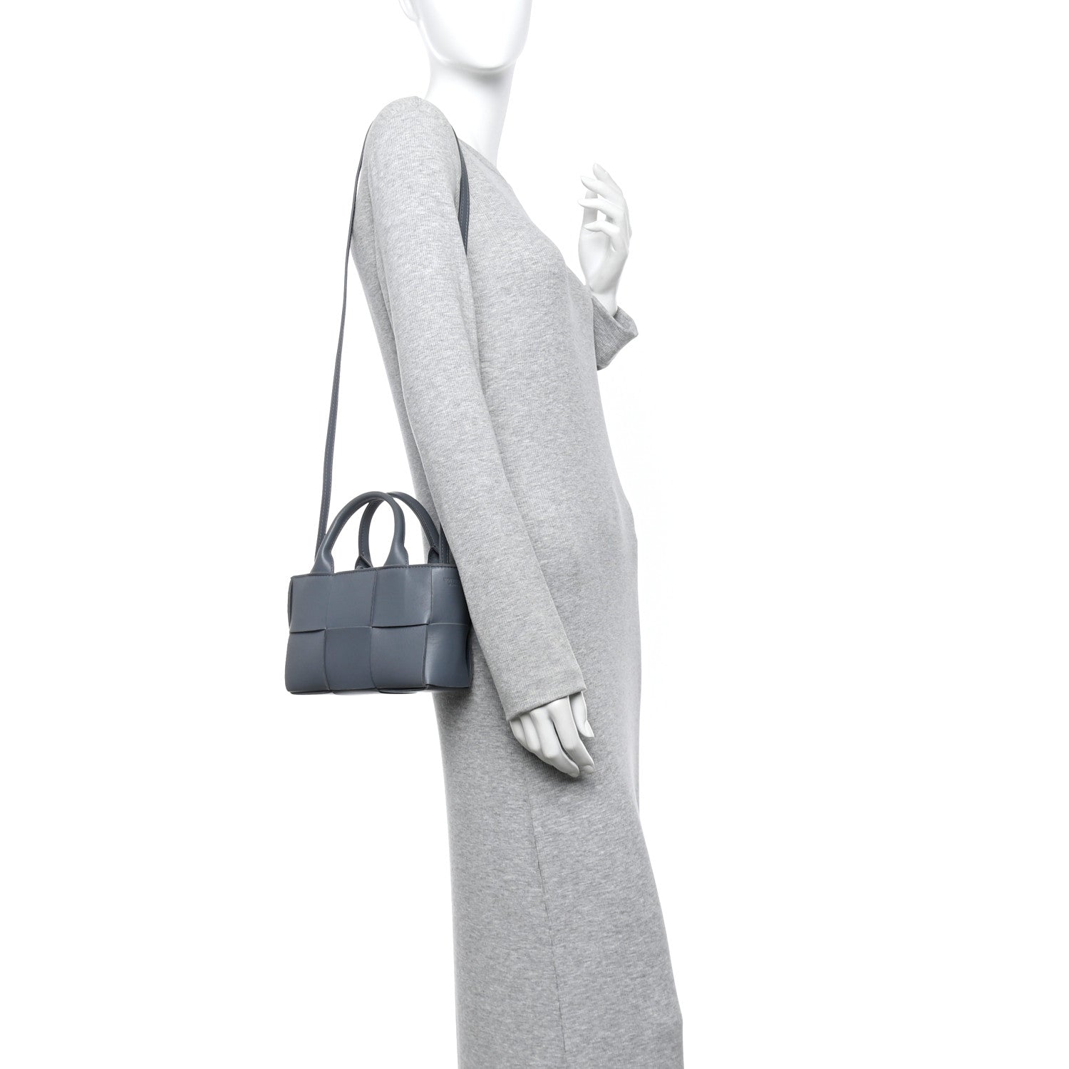 Bottega Veneta Nappa Maxi Intrecciato Arco Tote Thunder 2 of 11