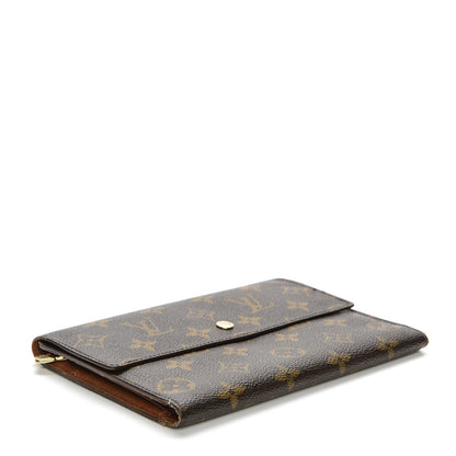 Louis Vuitton Monogram Passport Wallet 4 of 10