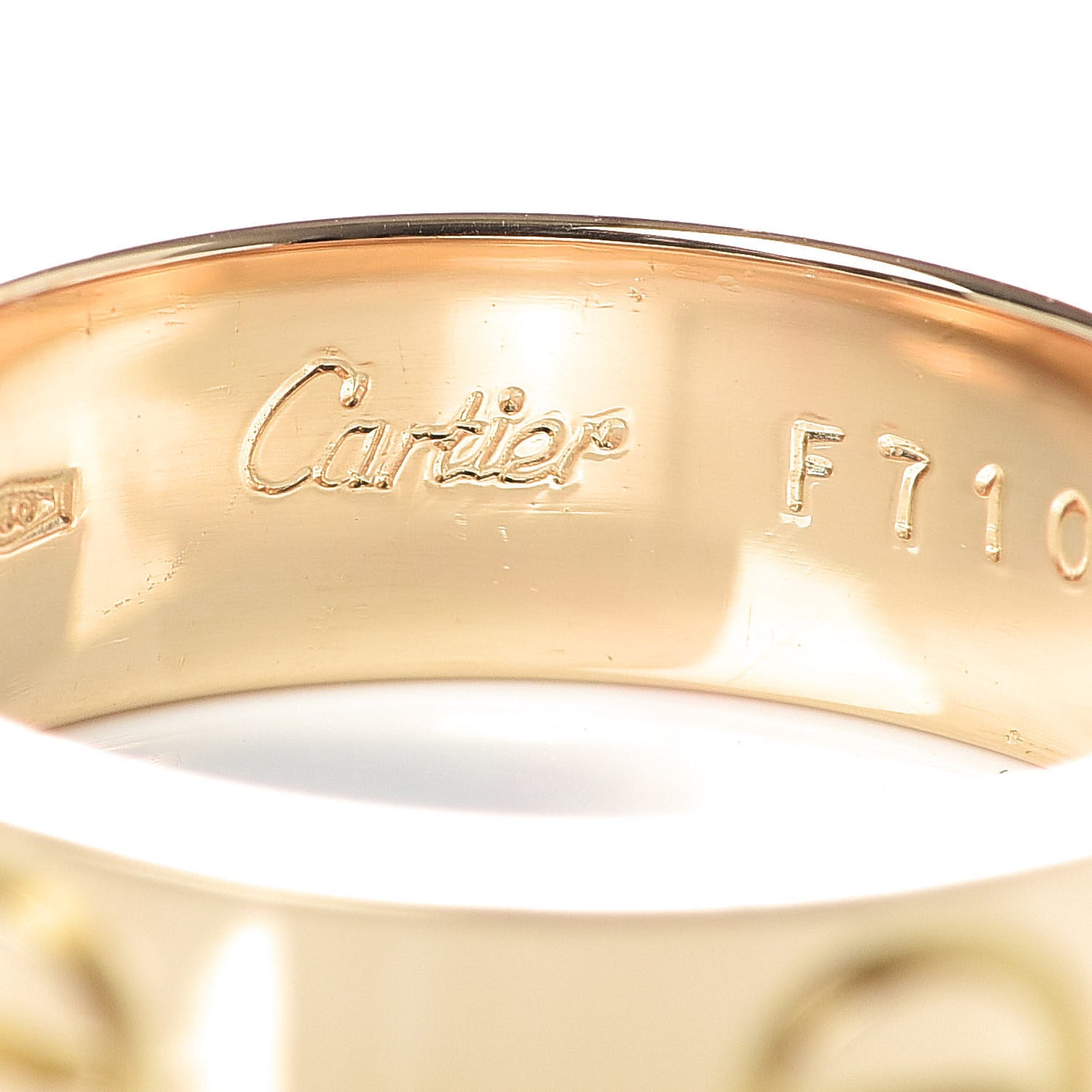 18K Yellow Gold 5.5mm LOVE Ring 52 6