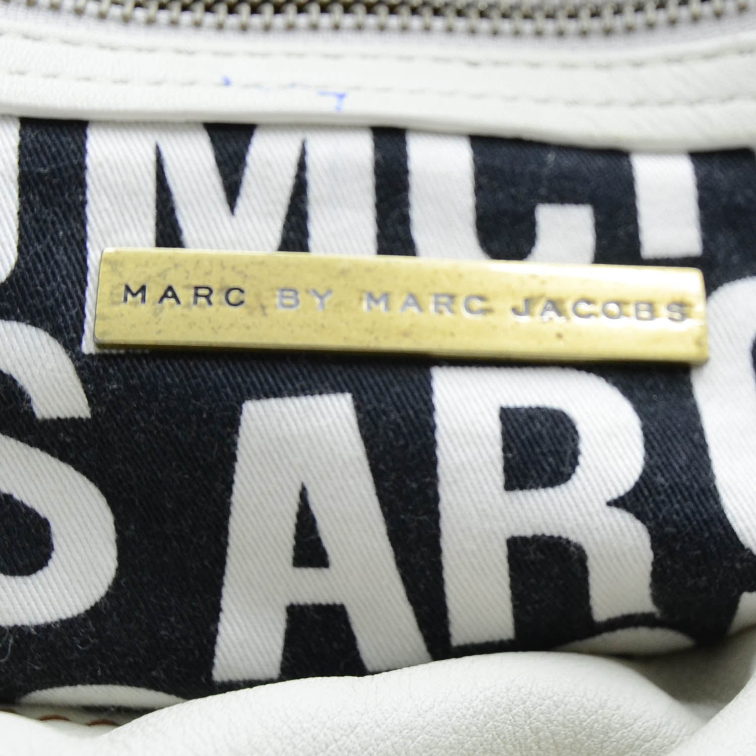 Marc Jacobs MARC BY Leather Tote White 8 of 9