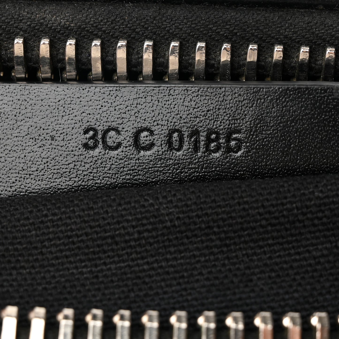 Shiny Lord Calfskin Small Antigona Black