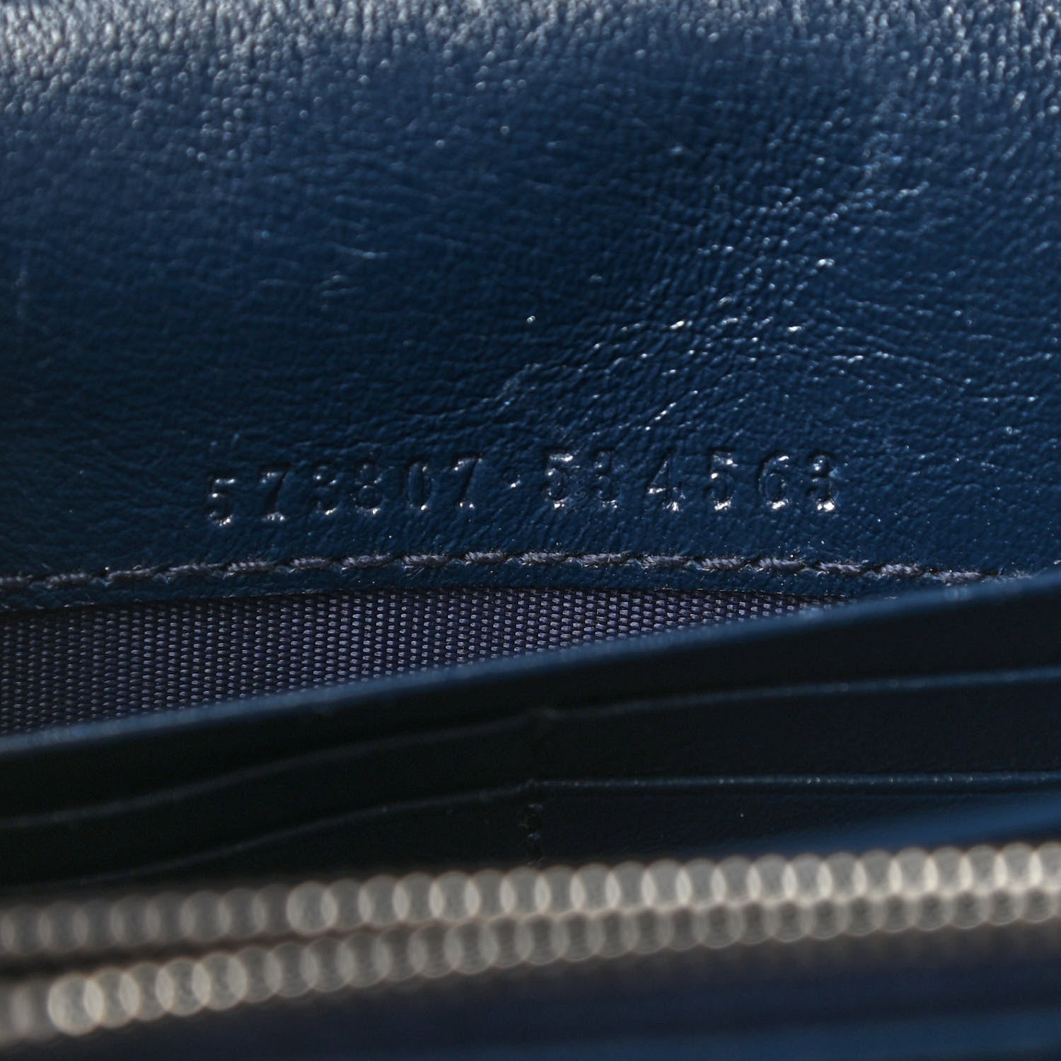 Gucci Vintage Effect Calfskin Matelasse Diagonal Torchon GG Marmont Chain Wallet Blue Agata Mystic White 7 of 12