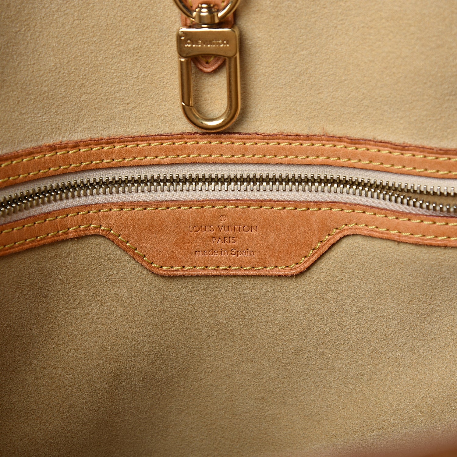 Louis Vuitton Damier Azur Hampstead MM 6 of 17