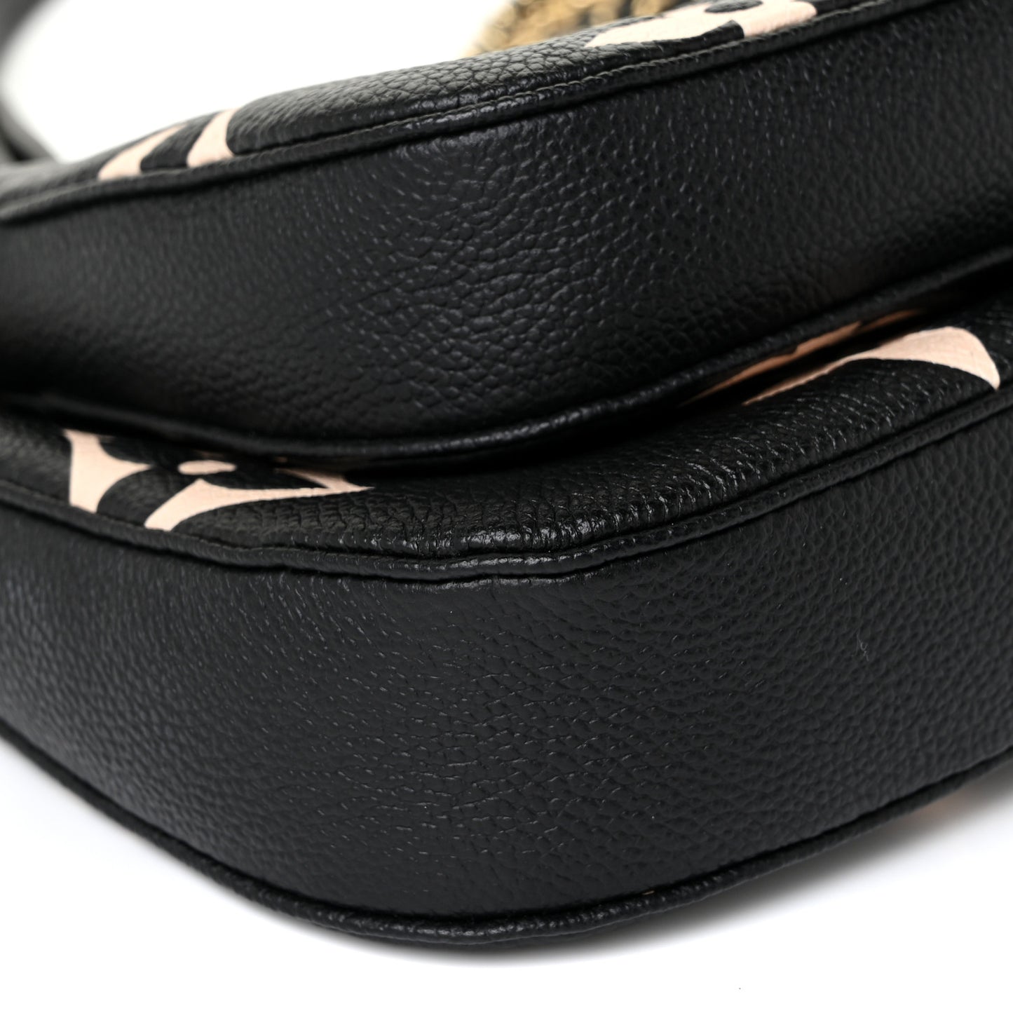 Empreinte Monogram Giant Multi Pochette Accessories Black Beige