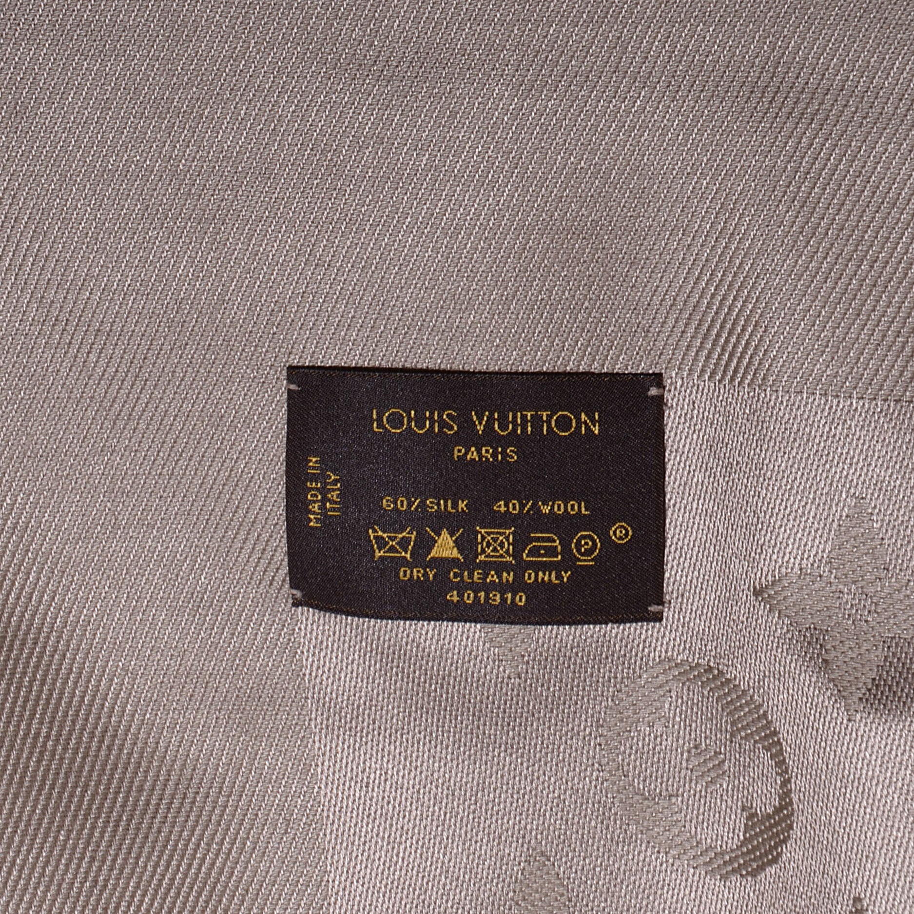 Louis Vuitton Silk Wool Monogram Shawl Beige 4 of 4