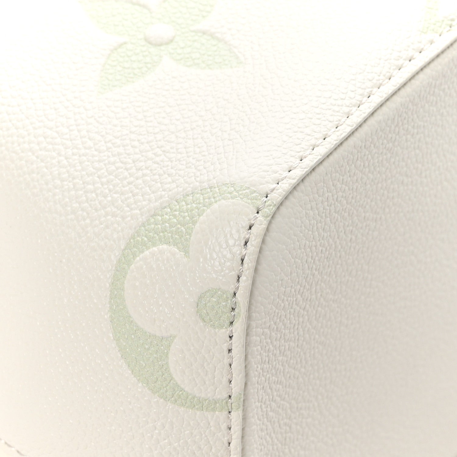 Louis Vuitton Empreinte Monogram Giant Neonoe BB Latte Matcha 9 of 12