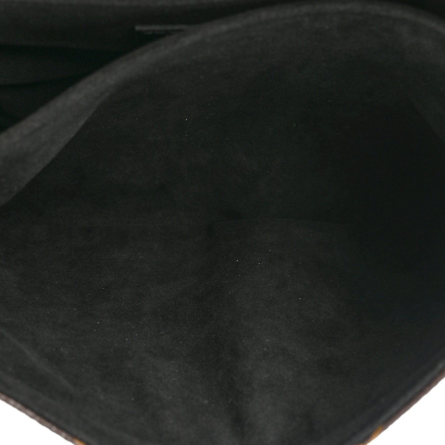 Reverse Monogram Pochette Metis