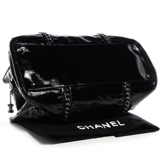 Patent Calfskin Large Luxe Ligne Tote Black