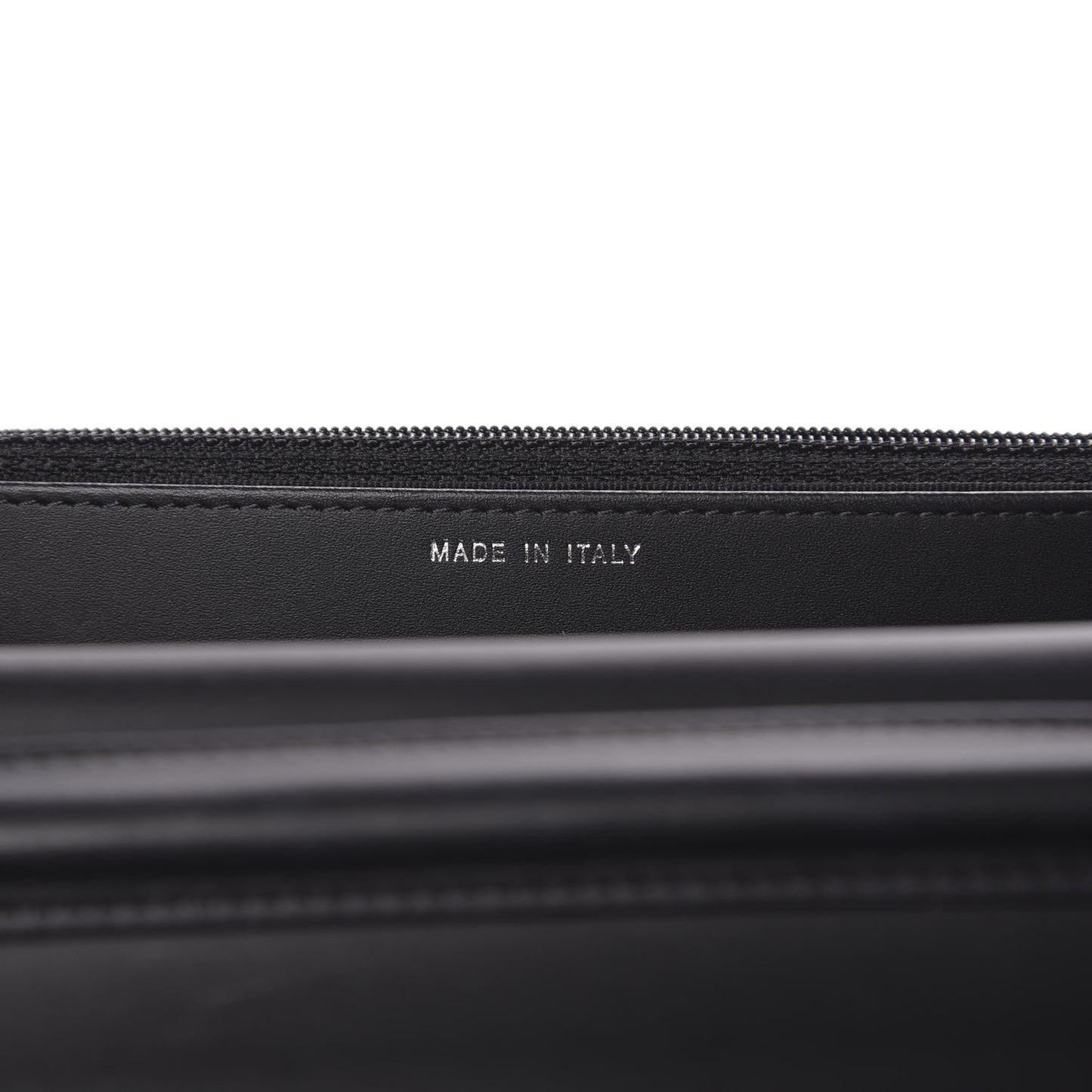 Patent Quilted Wallet On Chain WOC Black