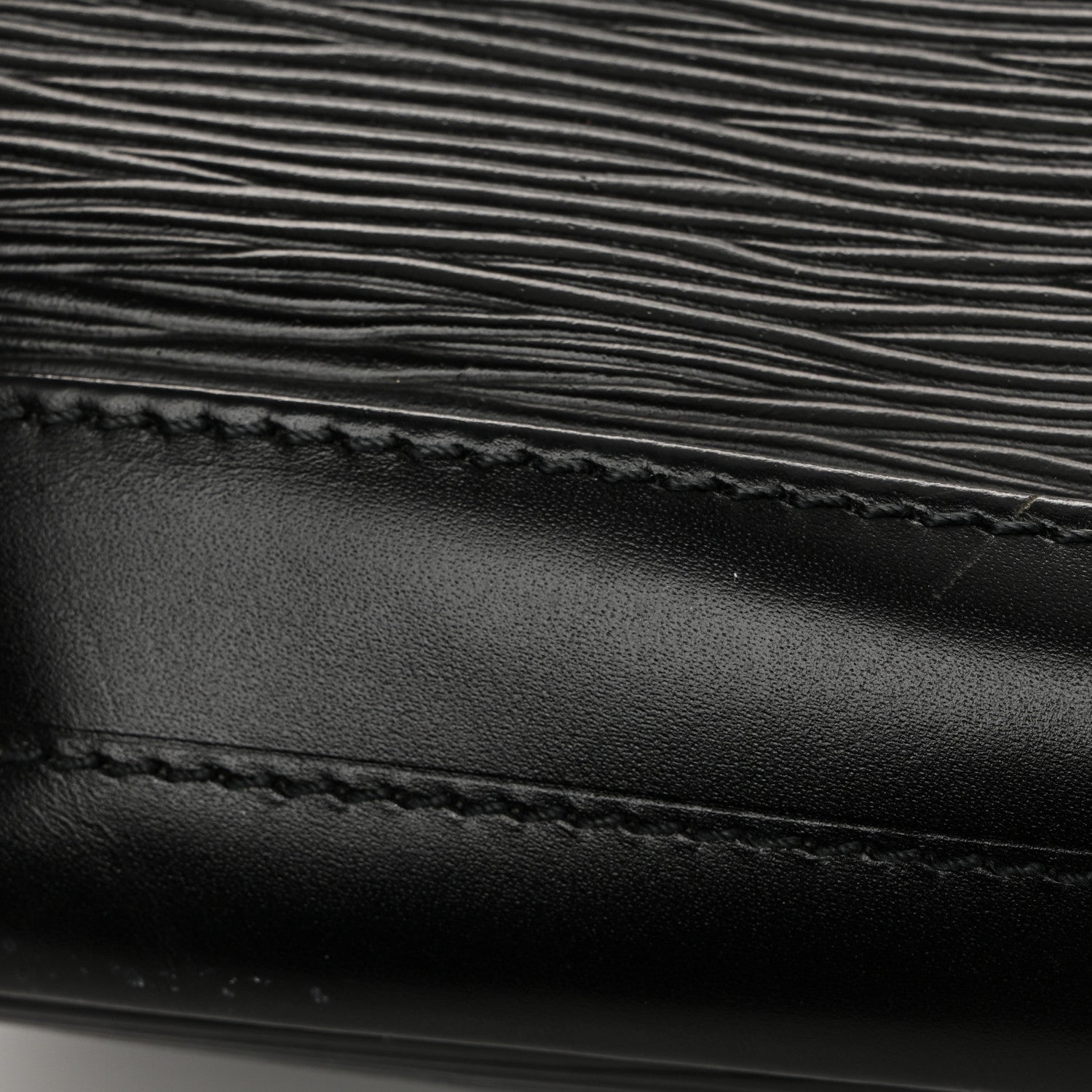 Louis Vuitton Epi Noe NM Black 11 of 12