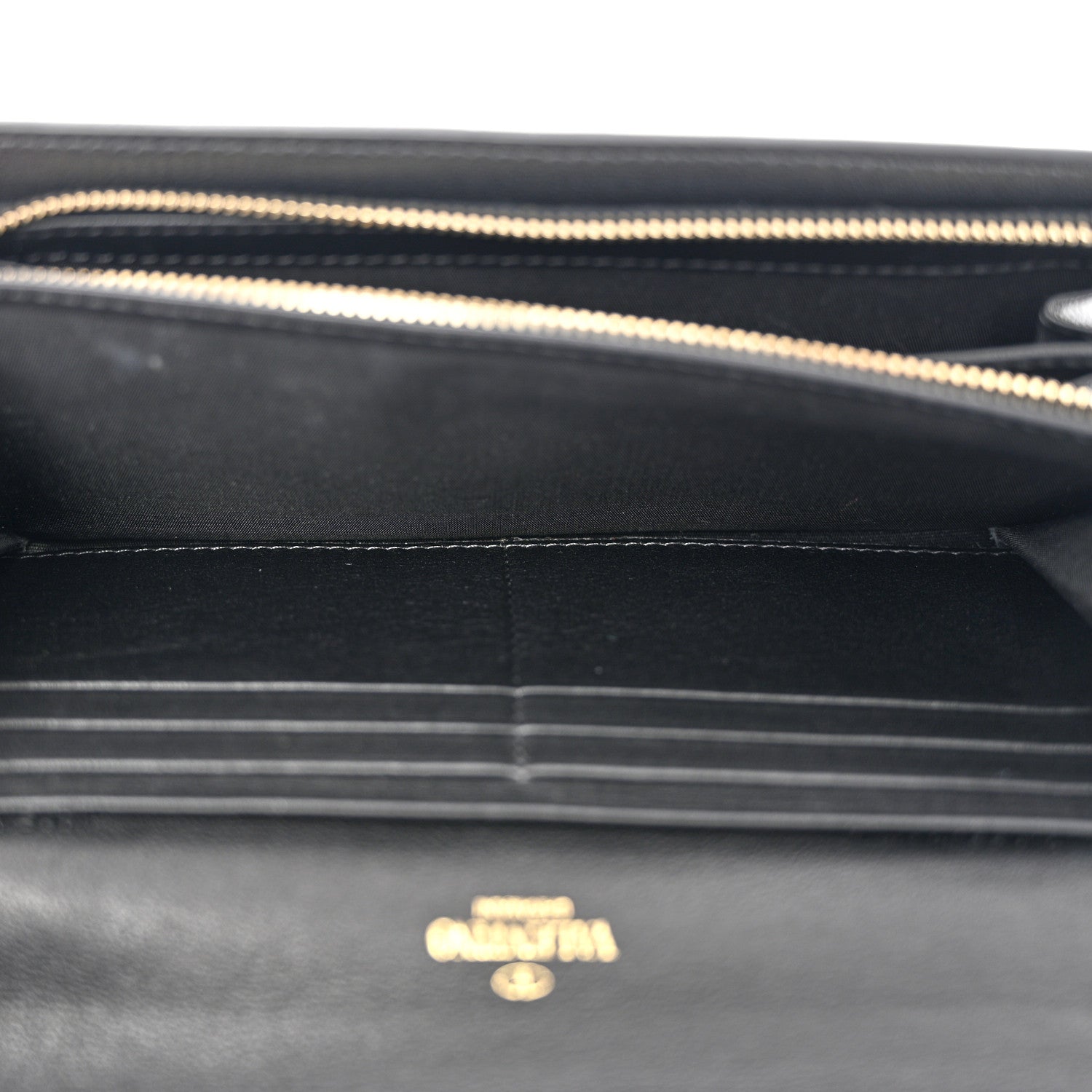 Valentino Garavani Calfskin Rockstud Wristlet Travel Wallet Black 5 of 8