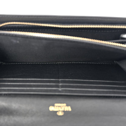 Valentino Garavani Calfskin Rockstud Wristlet Travel Wallet Black 5 of 8