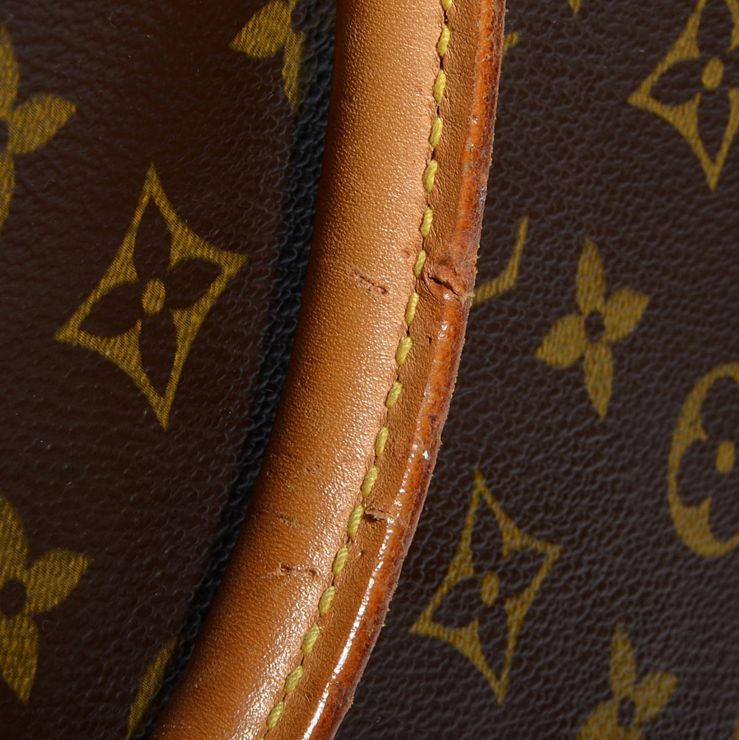Monogram Sac Plat