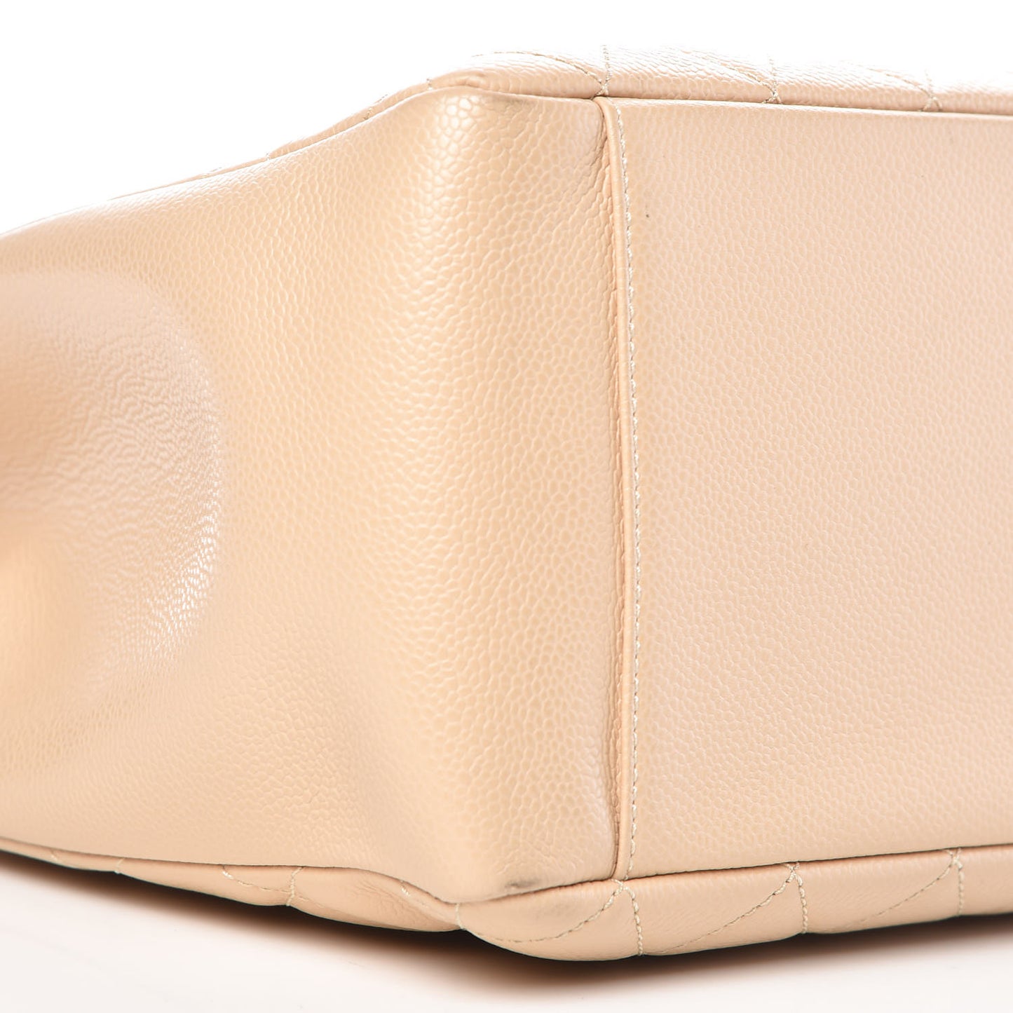 Caviar Quilted Grand Shopping Tote GST Beige Clair