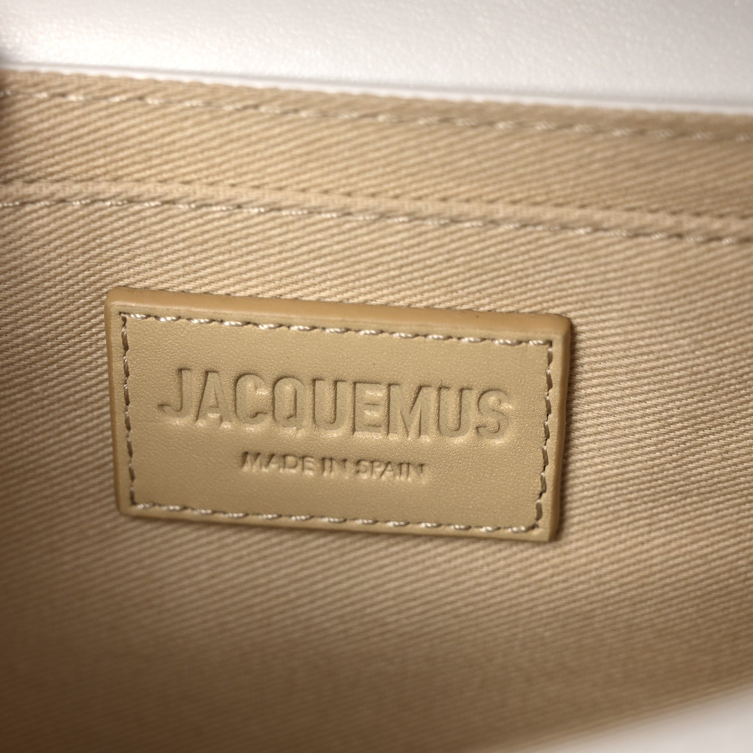 Jacquemus Smooth Calfskin Le Carinu White 6 of 9