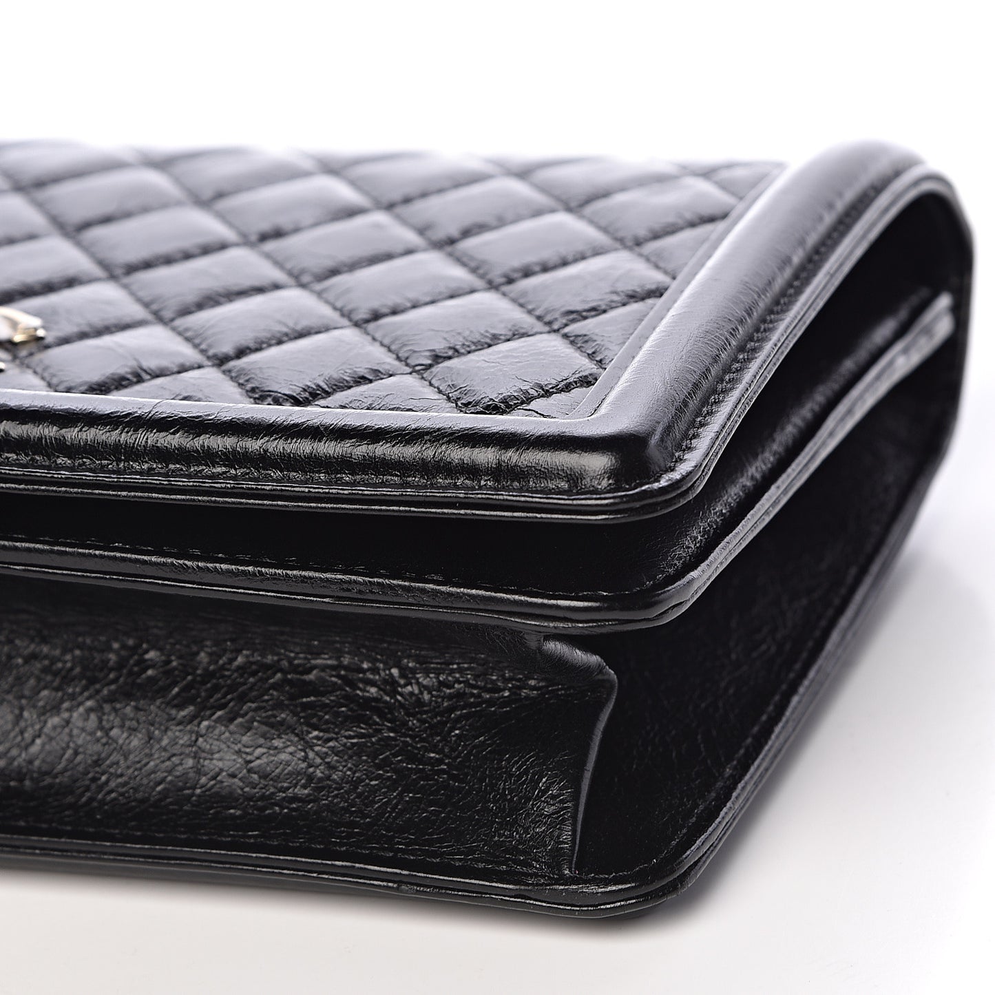 Glazed Crackled Calfskin Wallet On Chain WOC Black