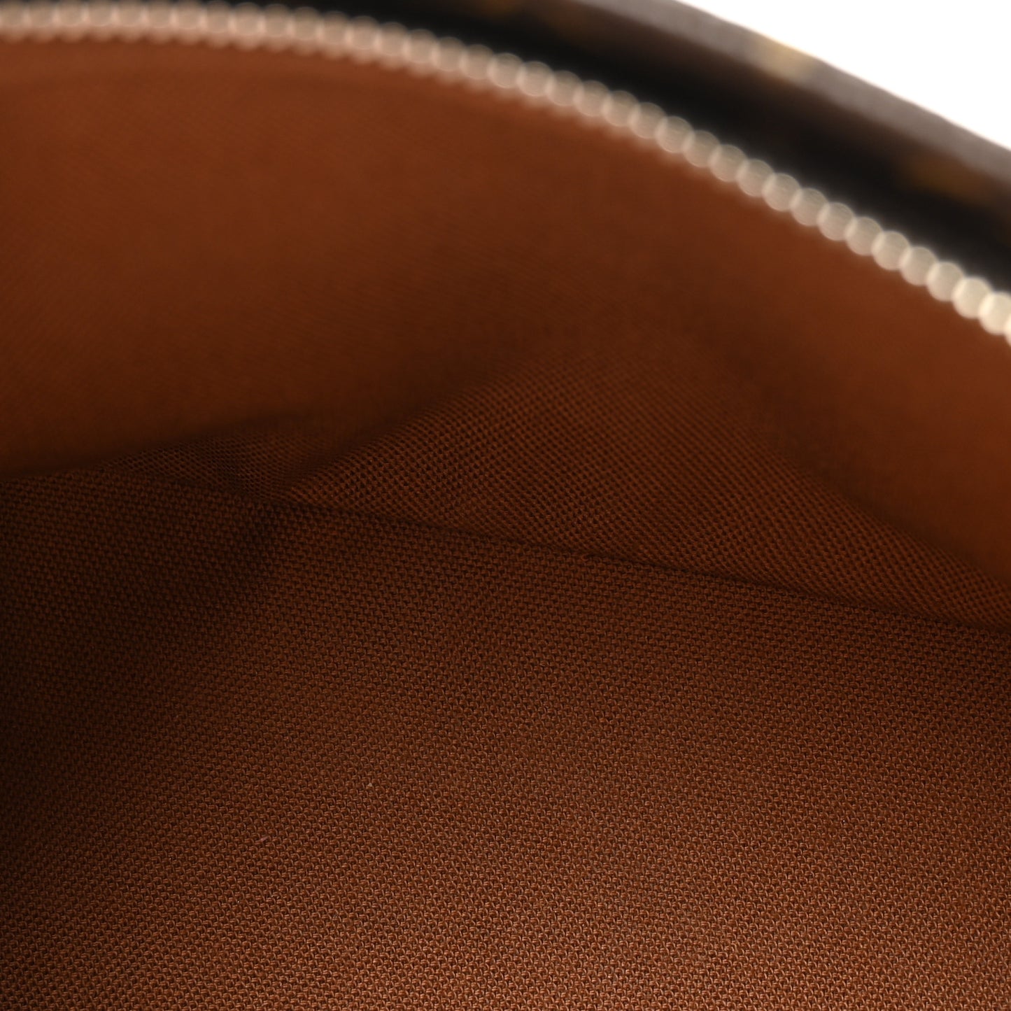 Monogram Trotteur
