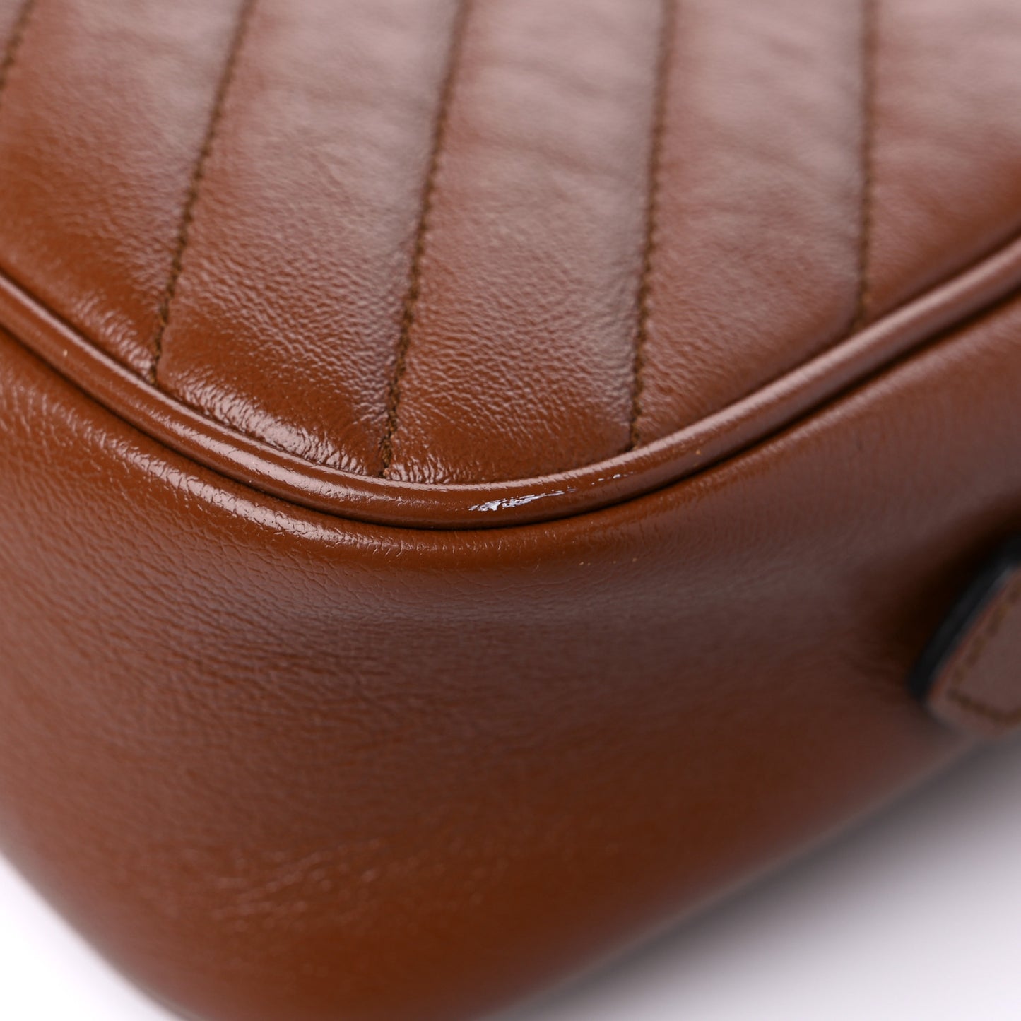 Glazed Calfskin Matelasse Diagonal Small GG Marmont Chain Shoulder Bag Cuir