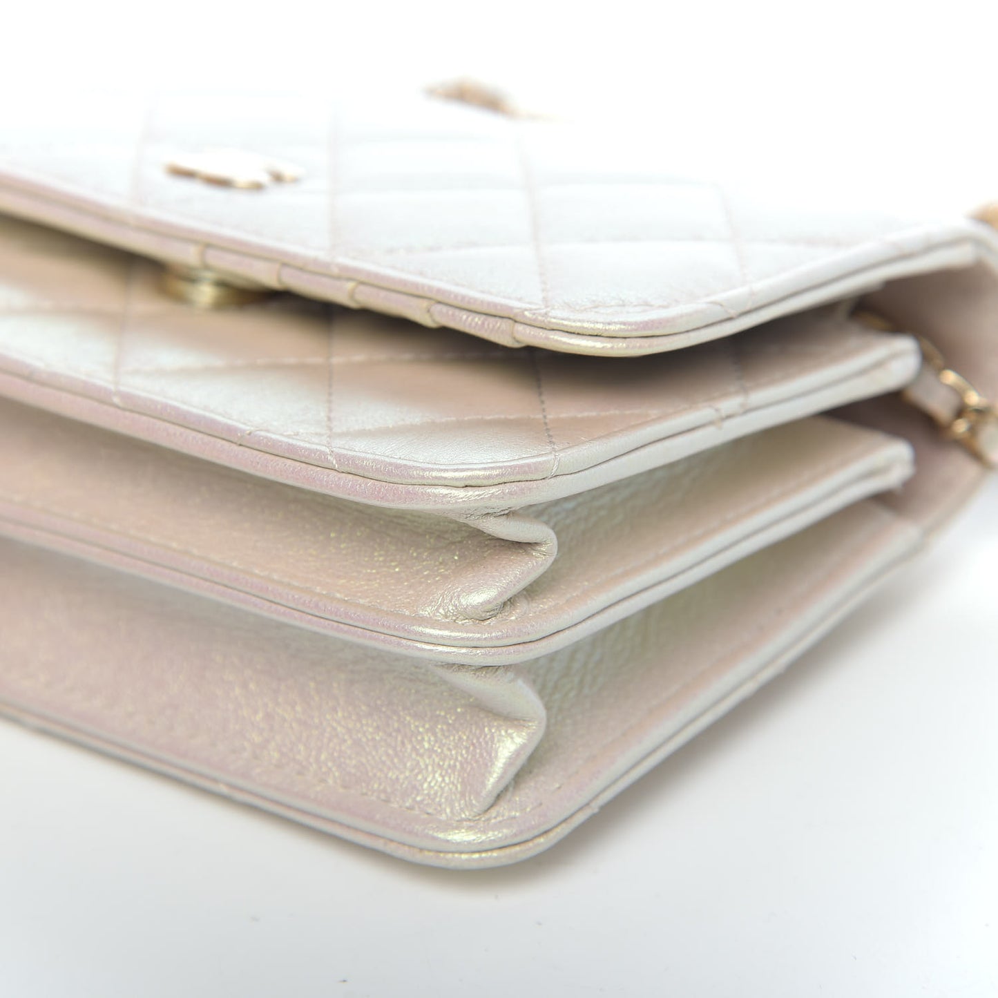 Iridescent Lambskin Quilted Mini Wallet On Chain WOC Ivory