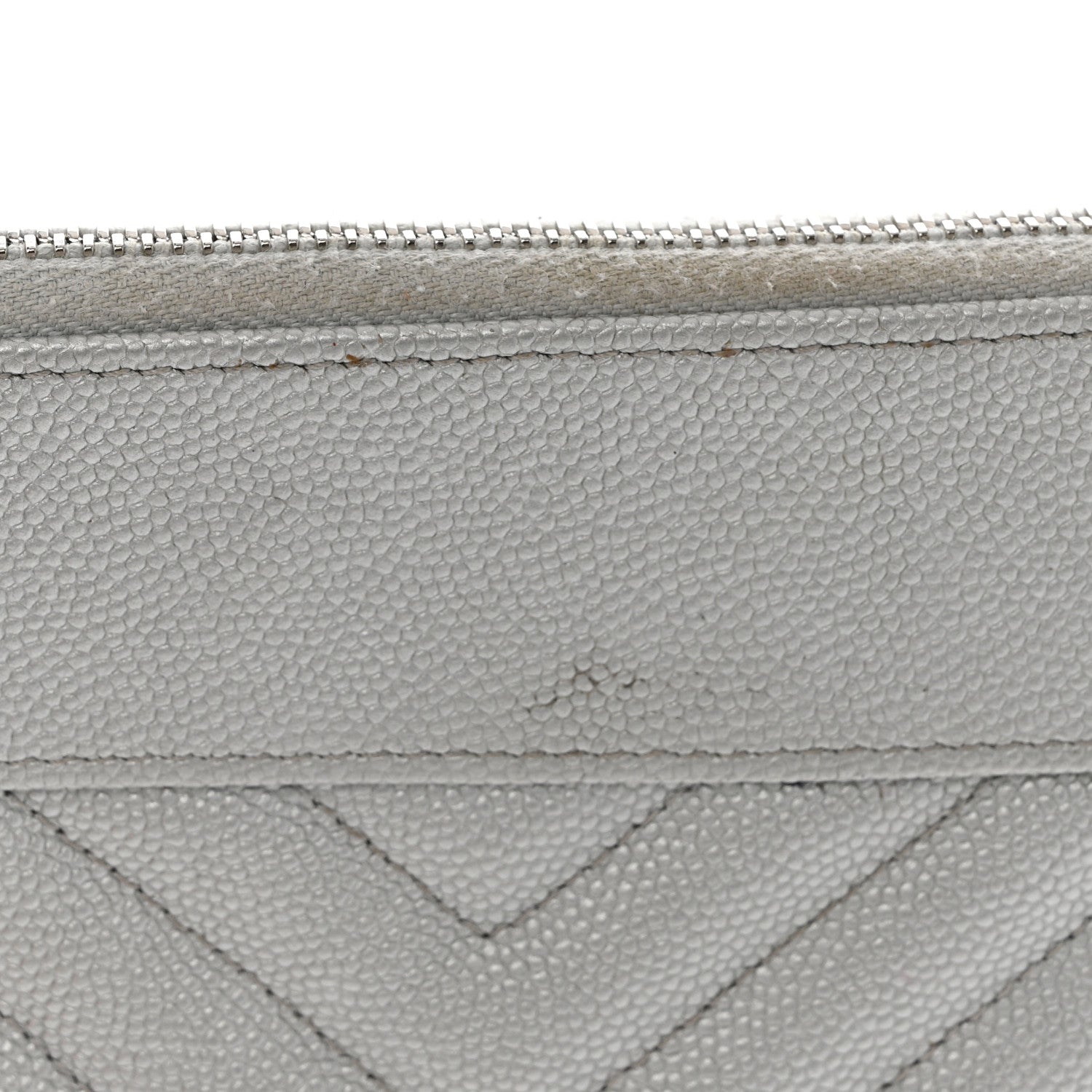 Chanel Metallic Caviar Chevron Quilted Small Vintage Mademoiselle Cosmetic Case Silver 8 of 9