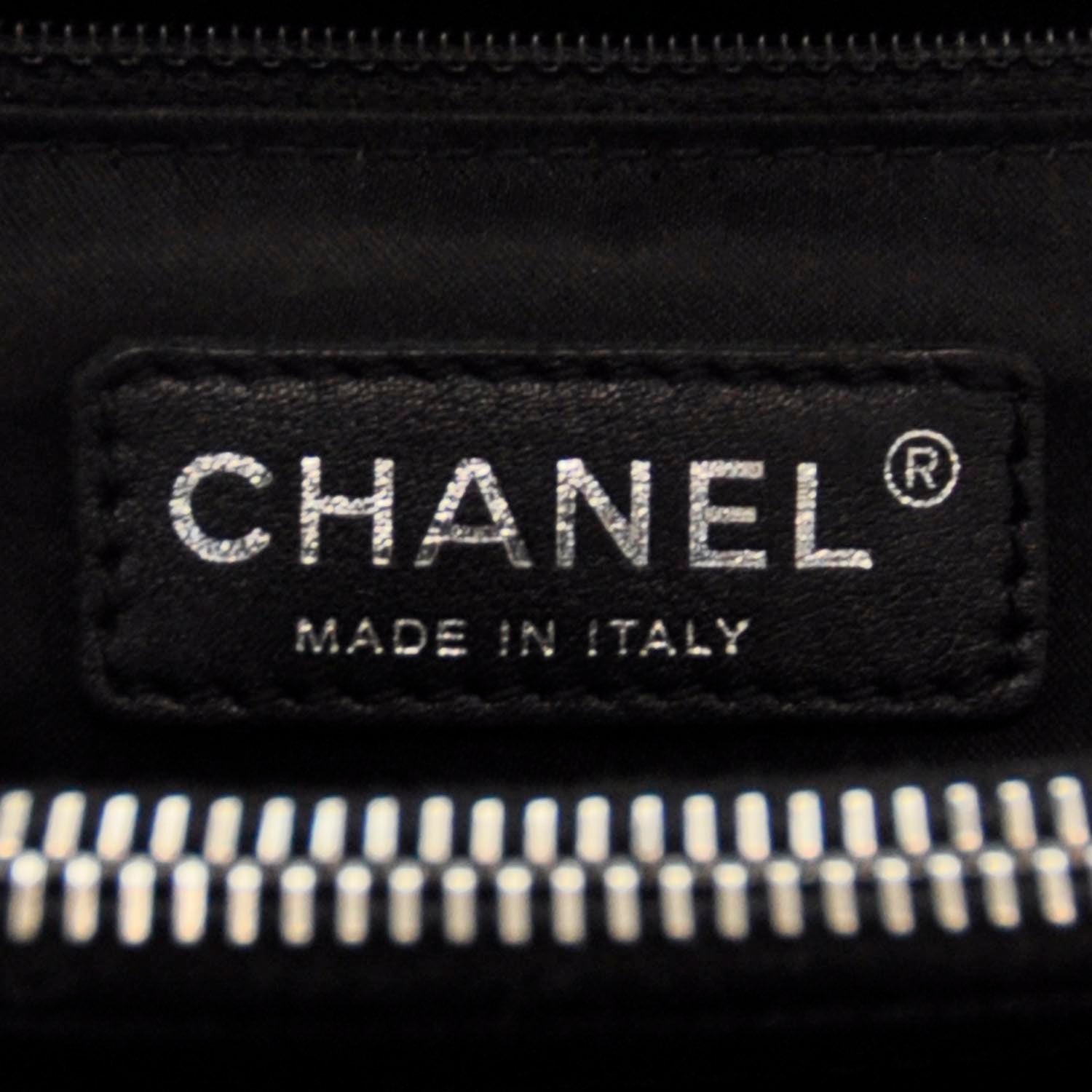 Chanel Caviar Grand Shopping Tote GST Black 8 of 9