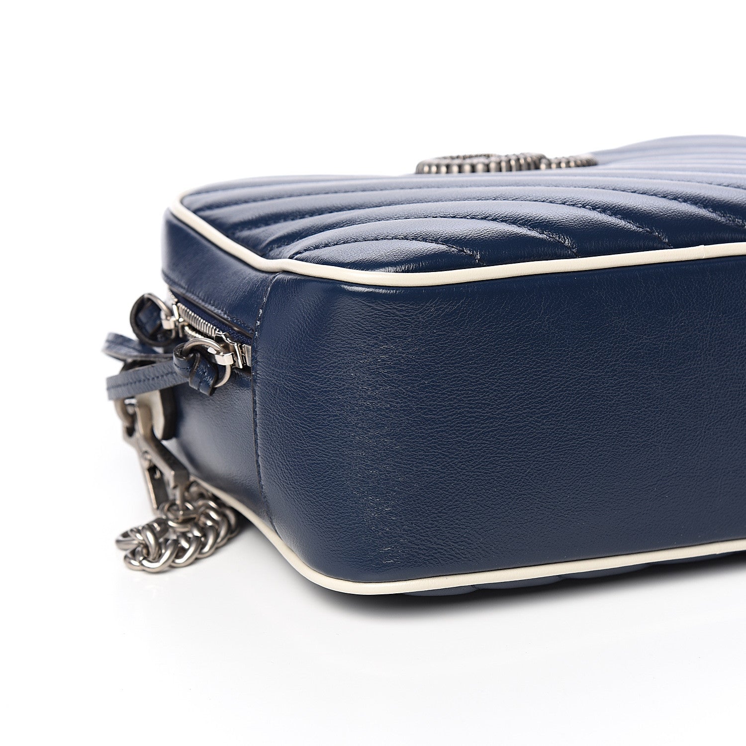 Gucci Vintage Effect Calfskin Matelasse Diagonal Small Torchon GG Marmont Bamboo Top Handle Shoulder Bag Blue Agata Mystic White 7 of 11