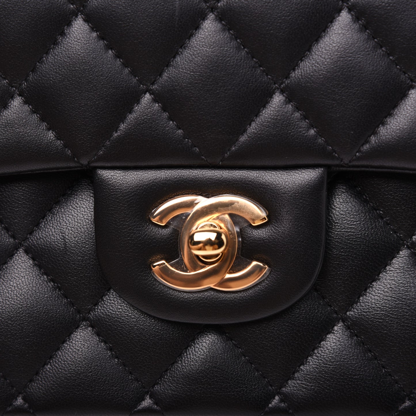 Lambskin Quilted Medium Double Flap Black