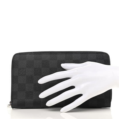Louis Vuitton Damier Graphite Zippy Organizer Wallet 2 of 8