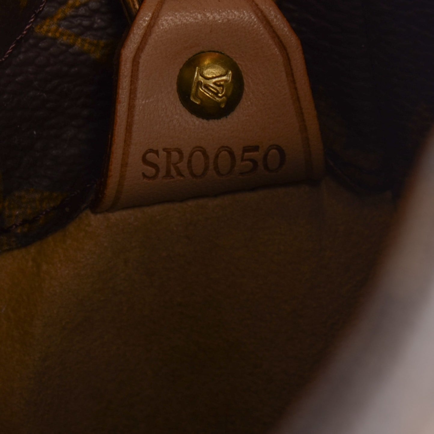Monogram Luco