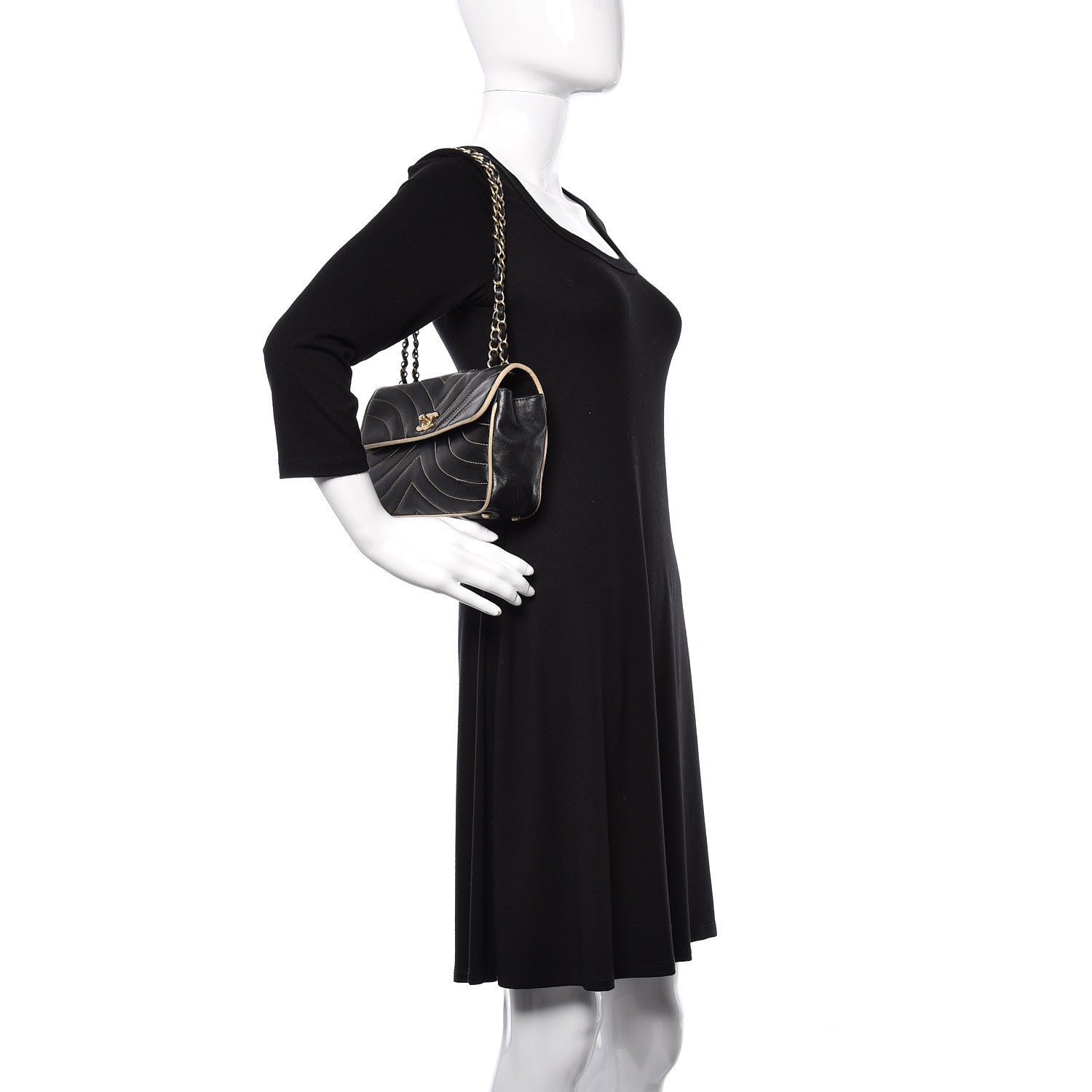 Chanel Lambskin Chevron Small Single Flap Bag Black Beige 2 of 16