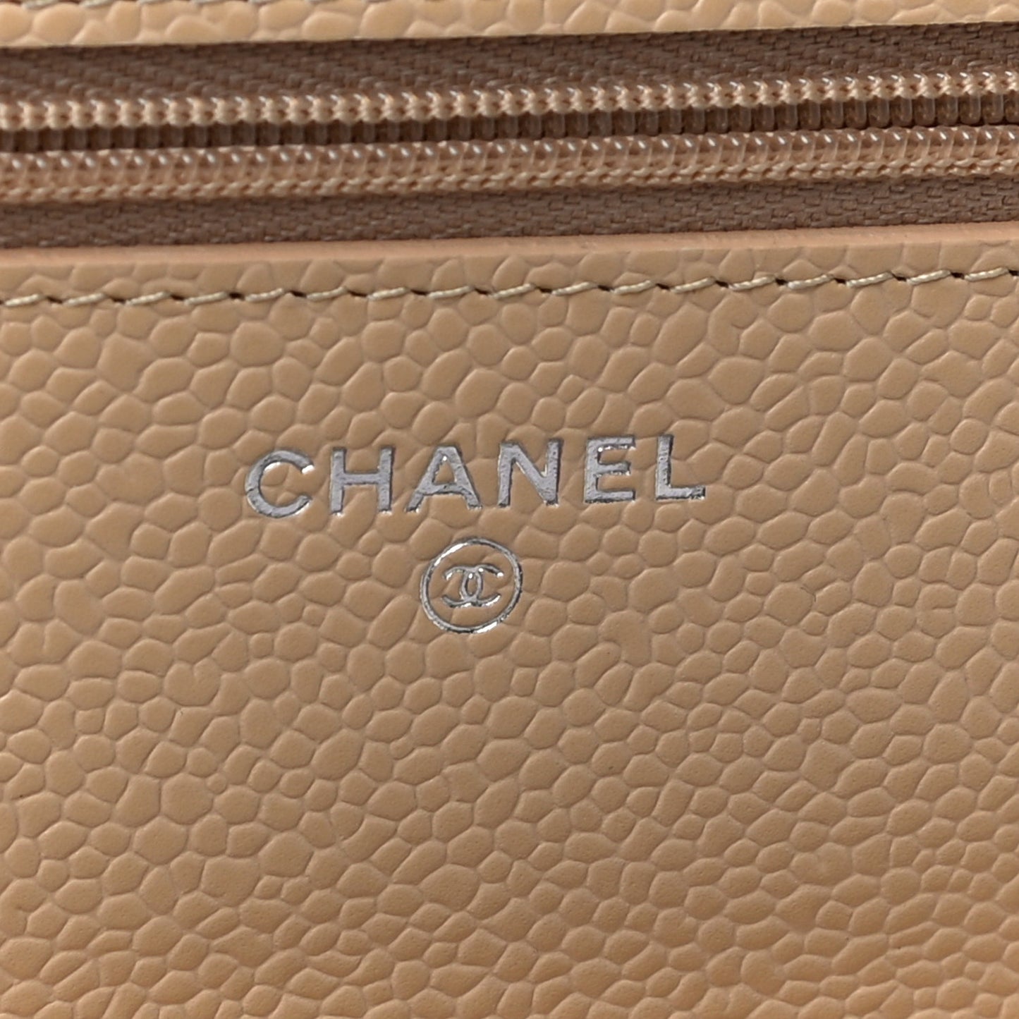 Caviar Quilted Wallet On Chain WOC Beige