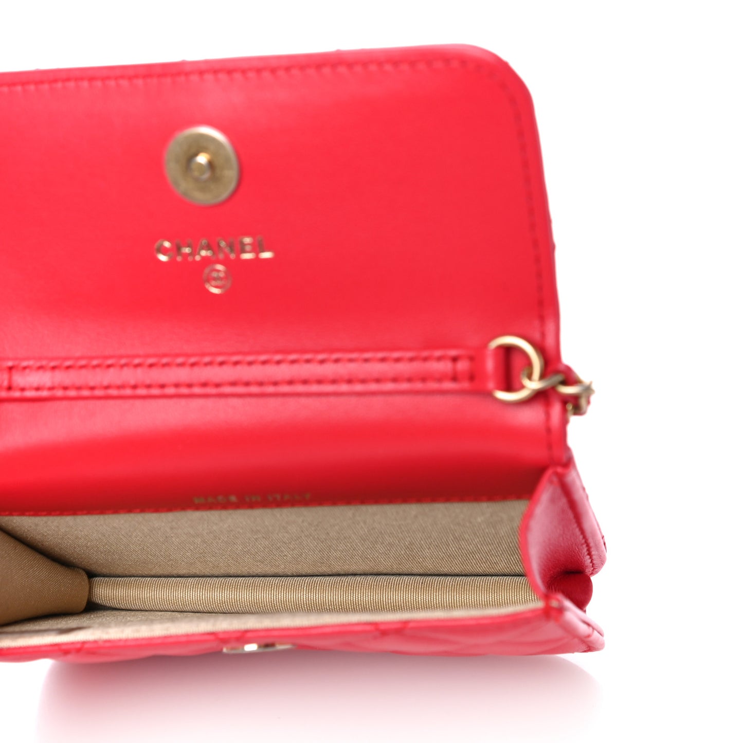 Lambskin Quilted Pearl Crush Clutch With Chain Red