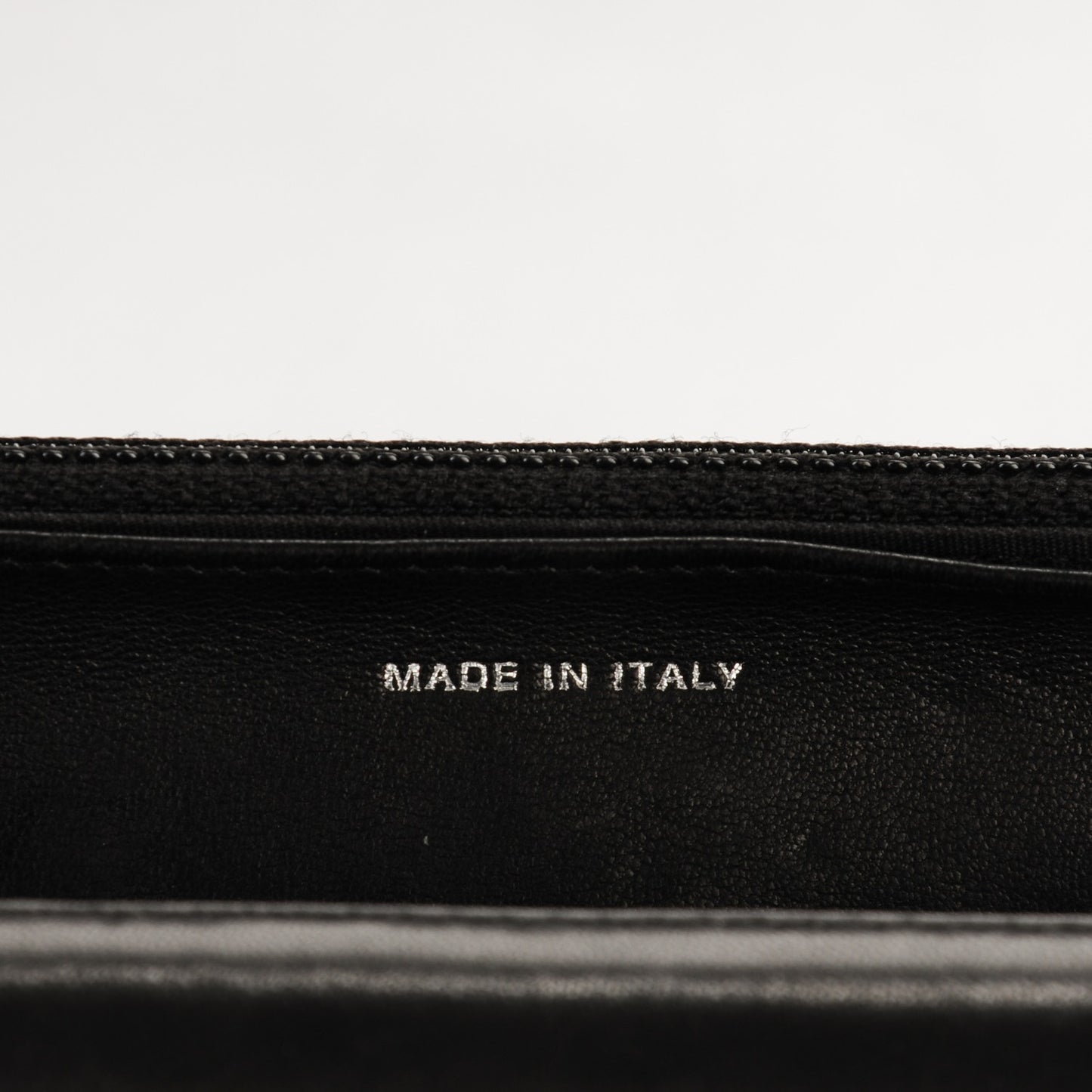 Lambskin Timeless CC Wallet On Chain WOC Black