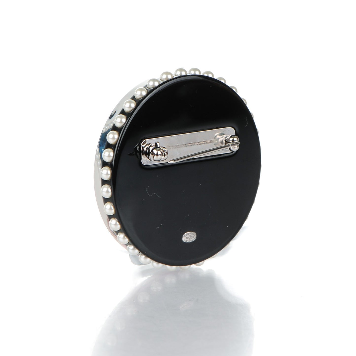 Metal Resin Pearl Emoji Brooch Silver White