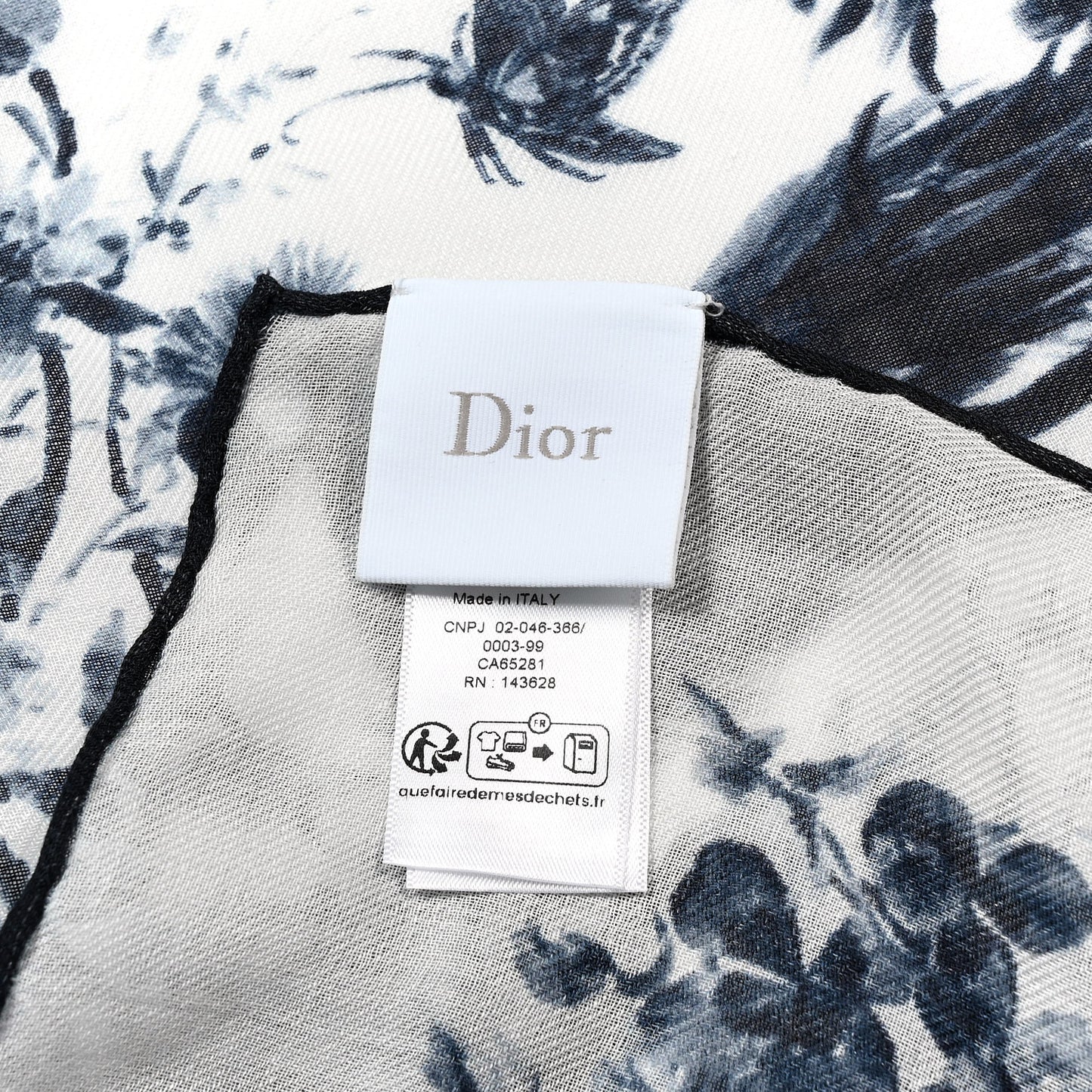 Wool Silk Toile De Jouy  Floral Garden Shawl 140 White Navy Blue